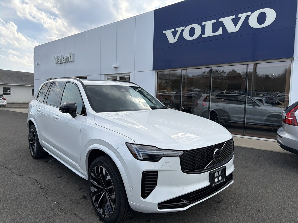 New 2026 Volvo XC90 B6 Ultra Dark Theme 7-Seater SUV