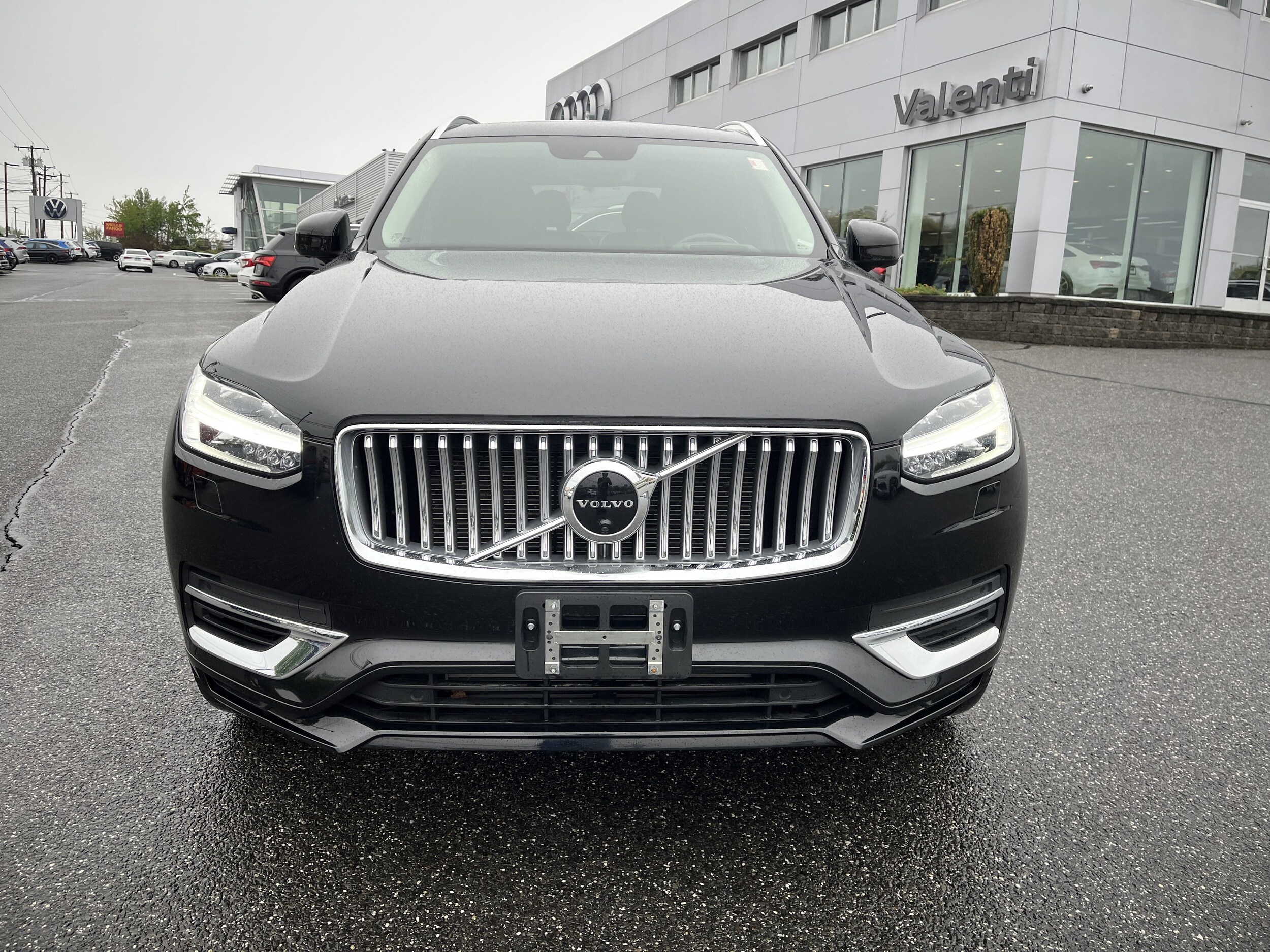 2022 Volvo XC90 Recharge T8 Inscription photo 2