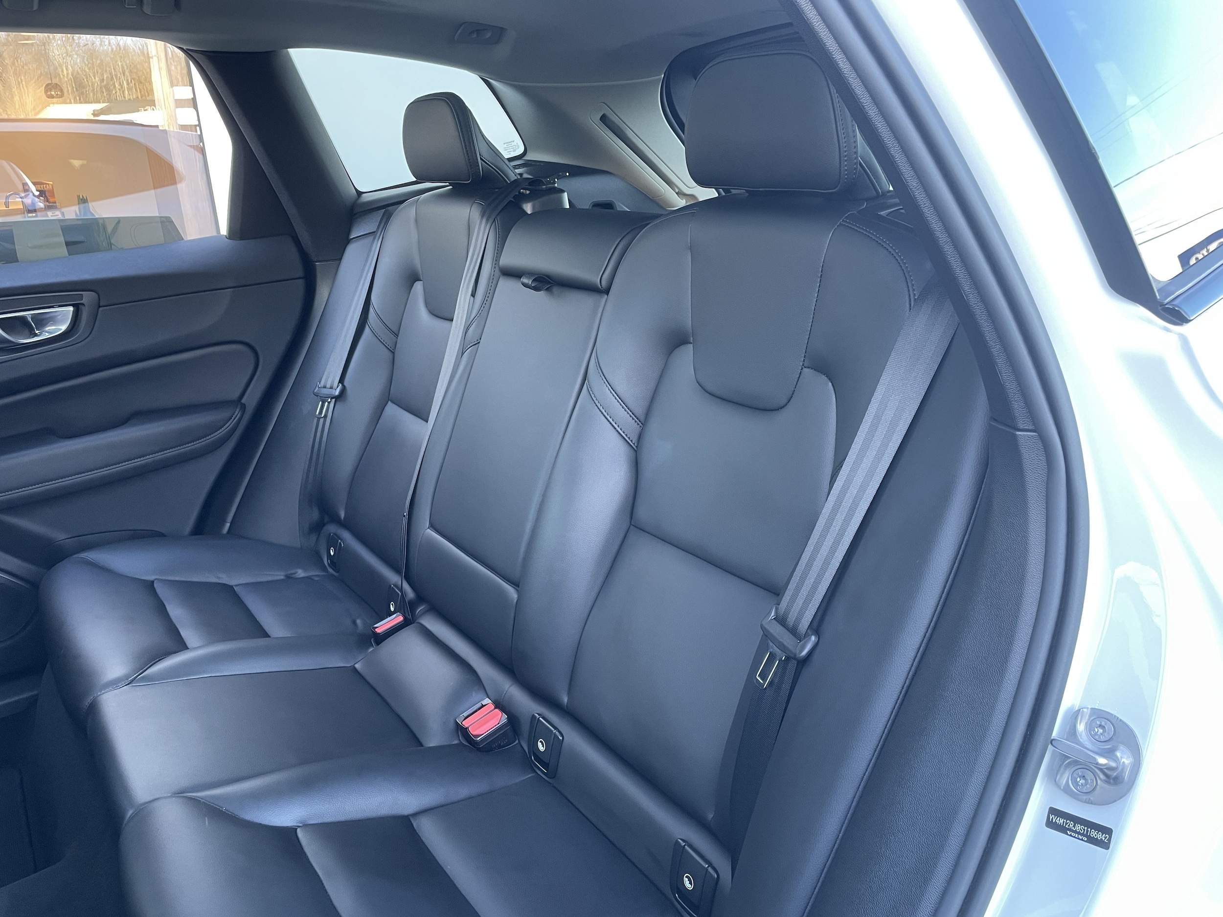2025 Volvo XC60 Core - Photo 13