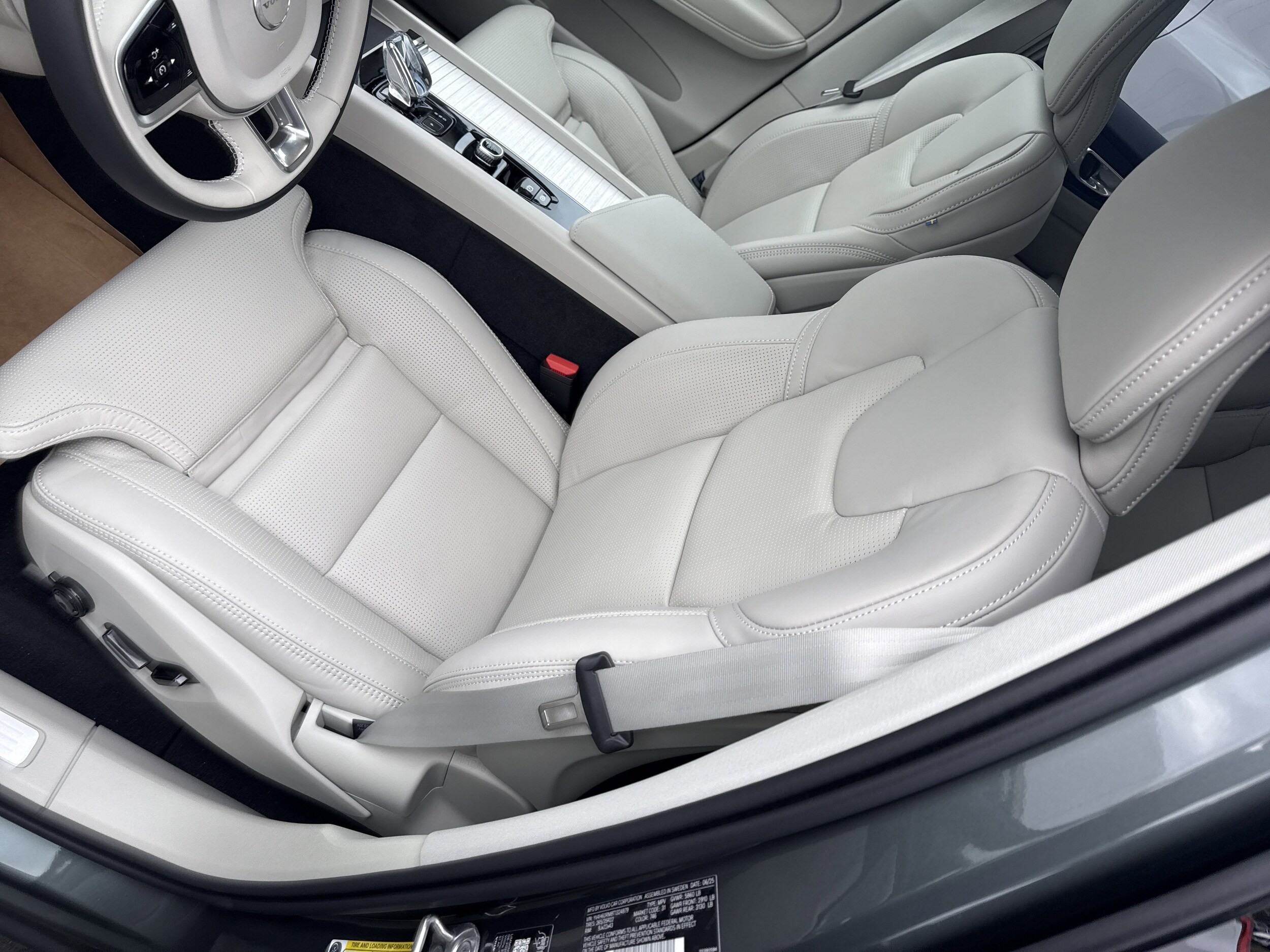 2026 Volvo XC60 Ultra - Photo 20
