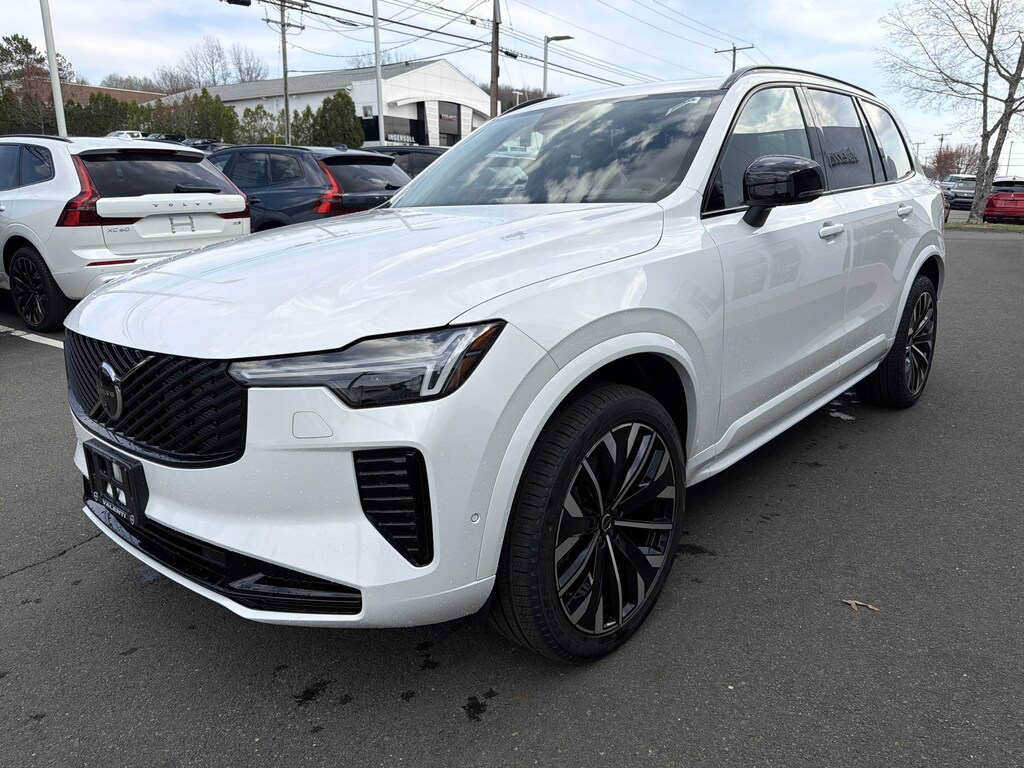 New 2026 Volvo XC90 B6 Ultra Dark Theme 7-Seater SUV