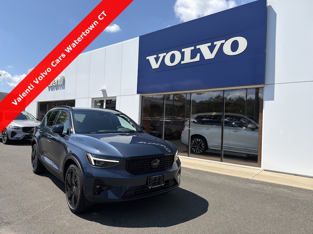 New 2026 Volvo XC40 B5 Ultra Black Edition SUV