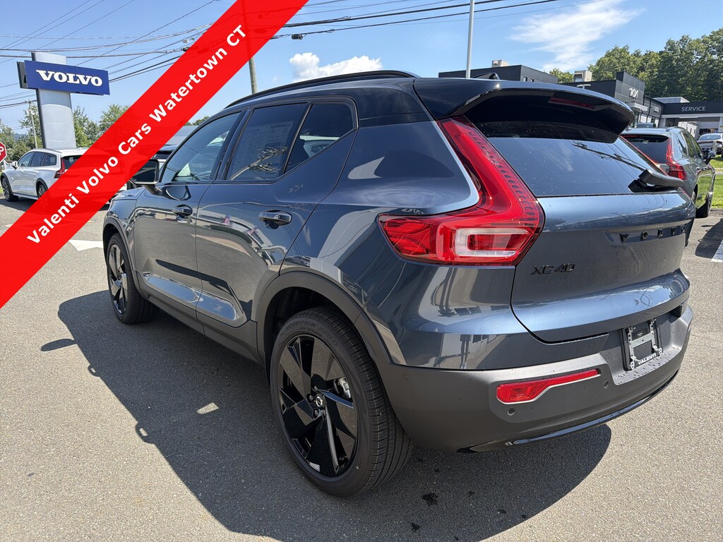 New 2026 Volvo XC40 B5 Ultra Black Edition SUV