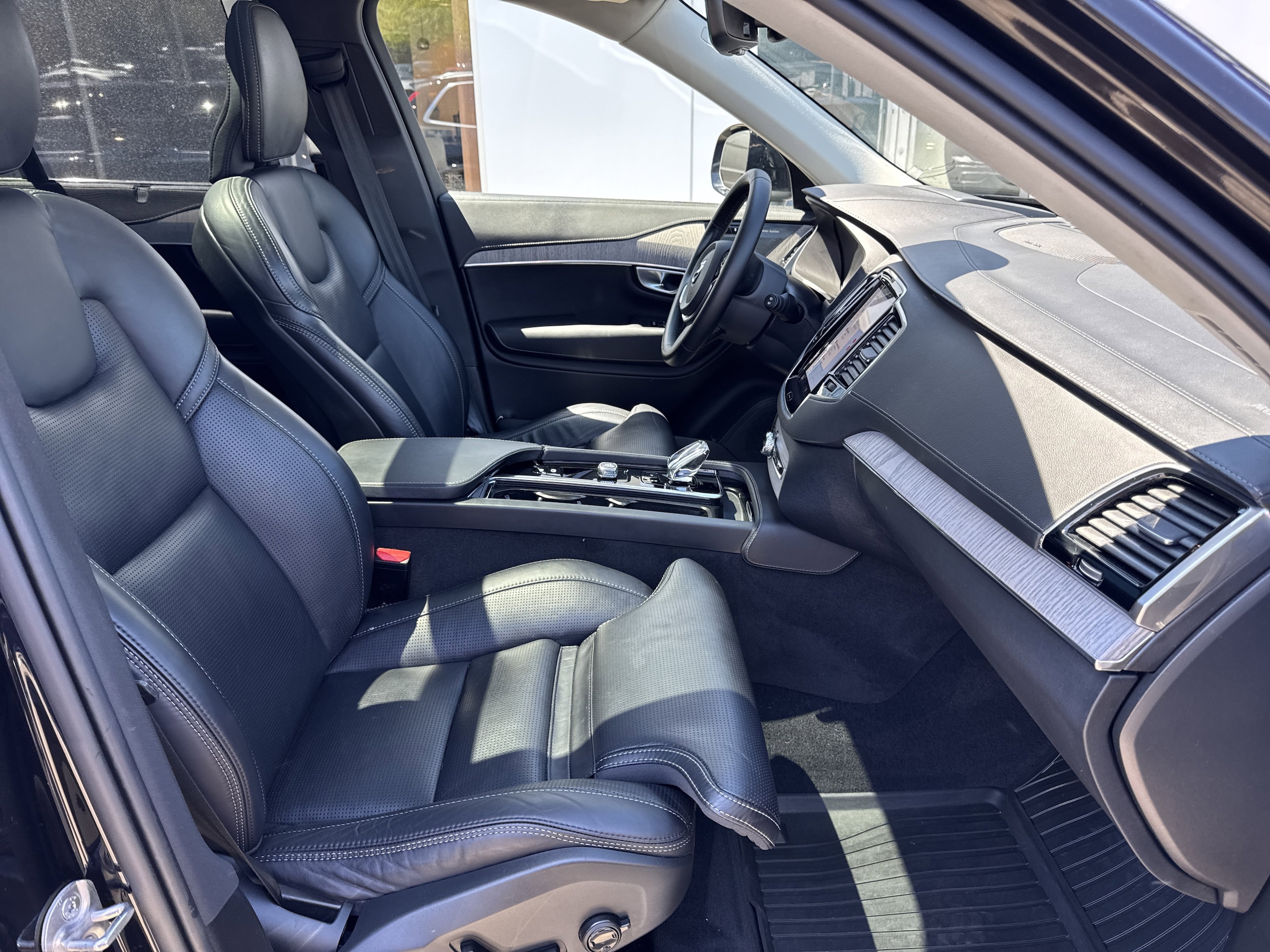 2024 Volvo XC90 Ultimate - Photo 13