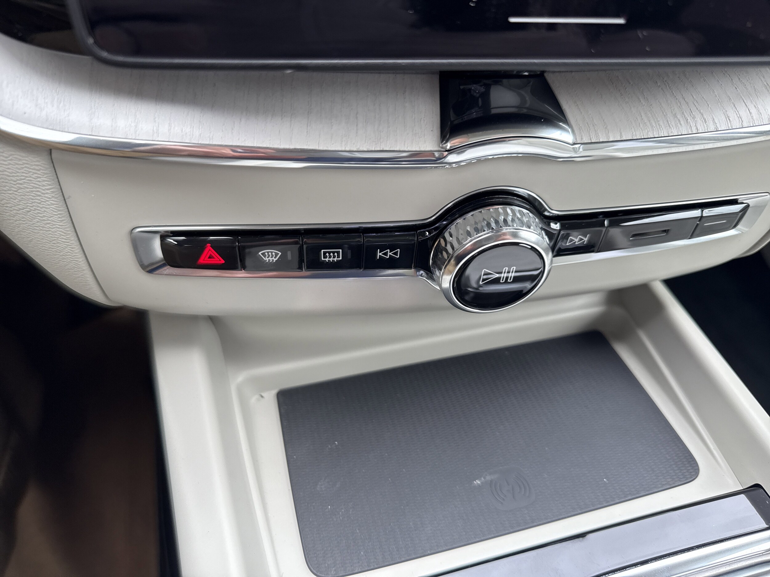 2026 Volvo XC60 Ultra - Photo 29
