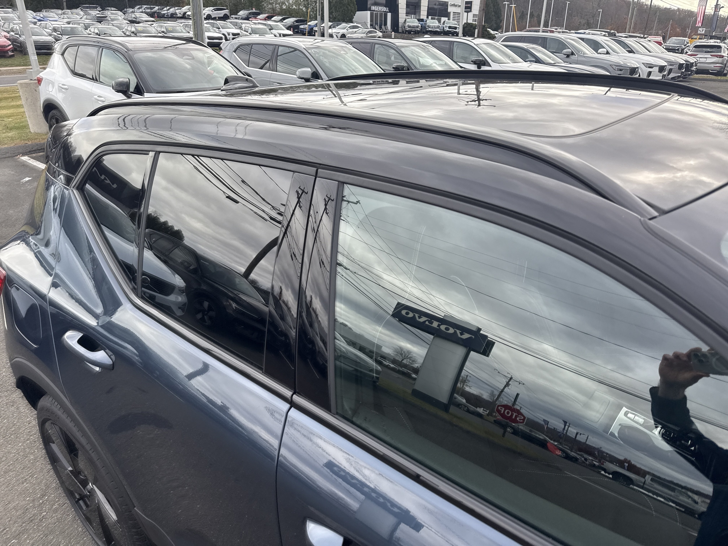 2026 Volvo XC40 Ultra Black Edition - Photo 12