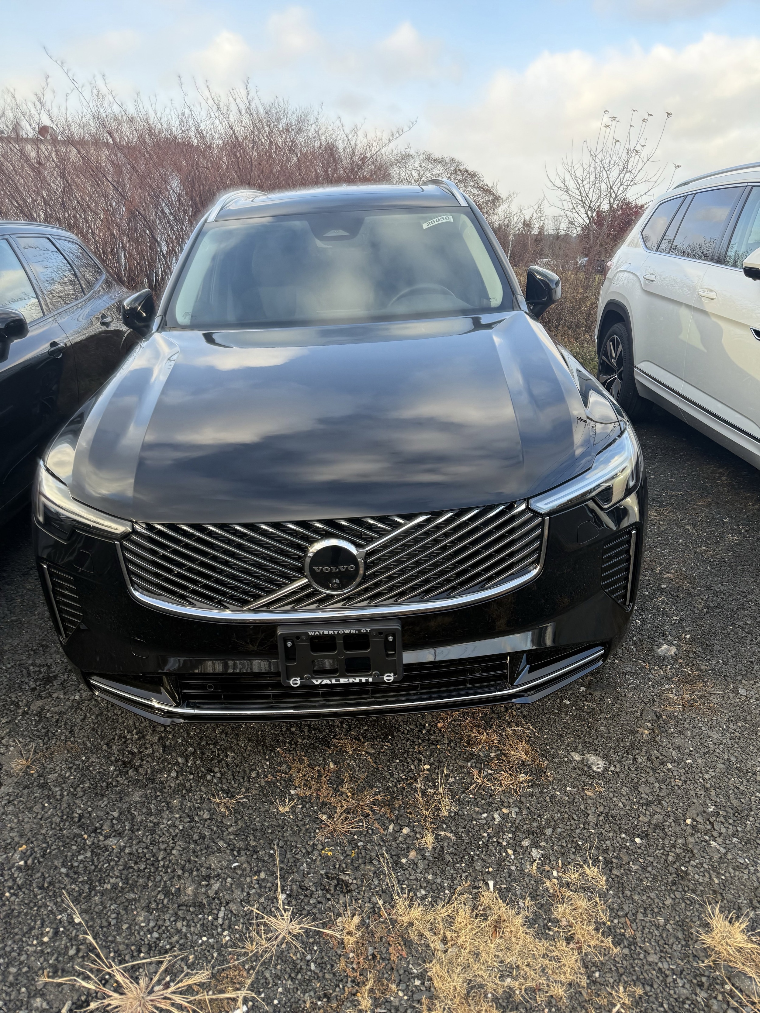 2026 Volvo XC90 Plus's photo