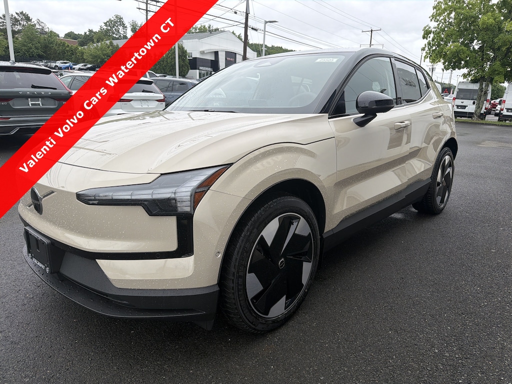 New 2026 Volvo EX30 Twin Motor Ultra SUV