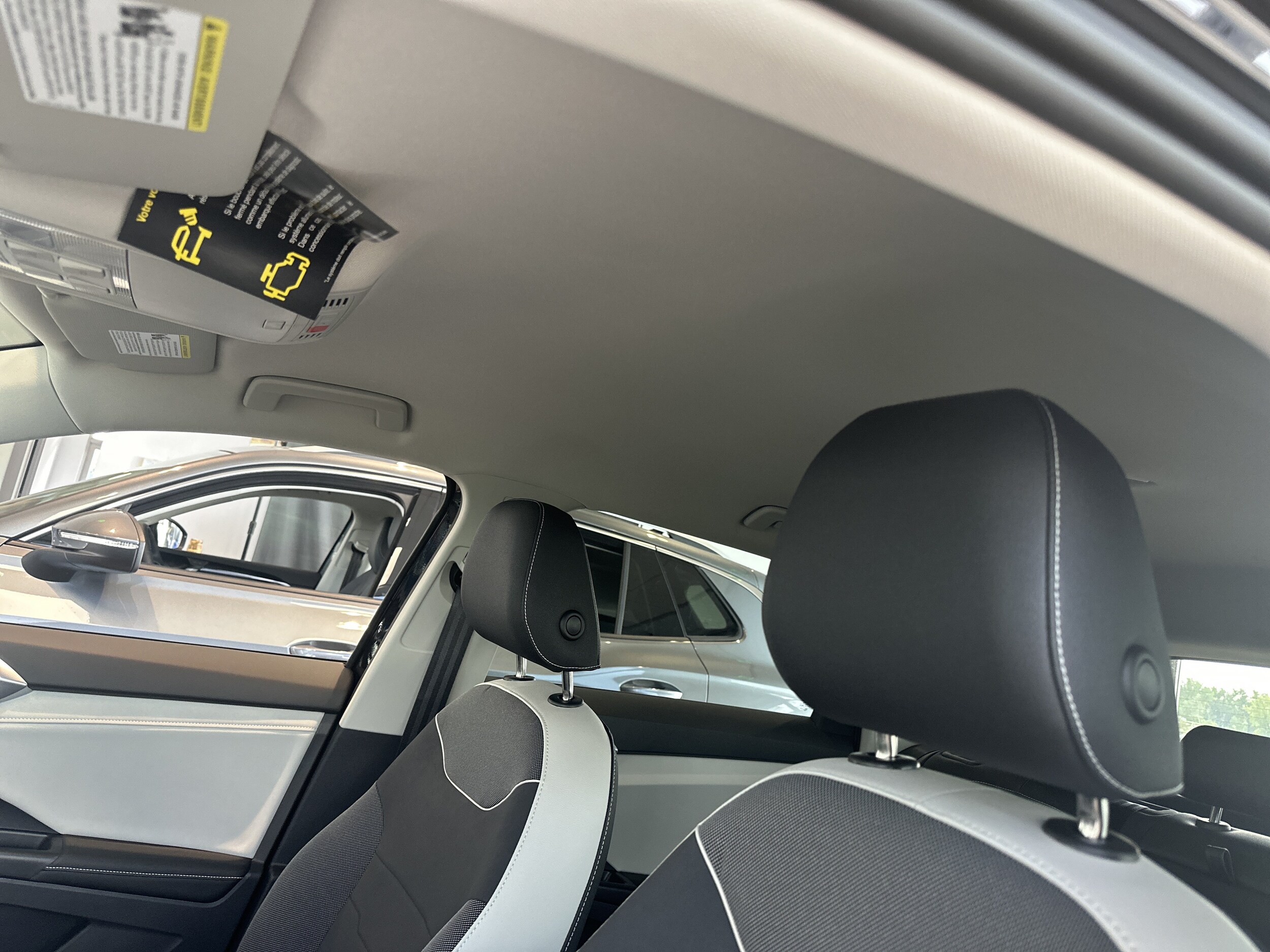 2025 Volkswagen Taos SE - Photo 5