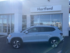 2025 Volkswagen Taos 1.5T SE SE 4MOTION