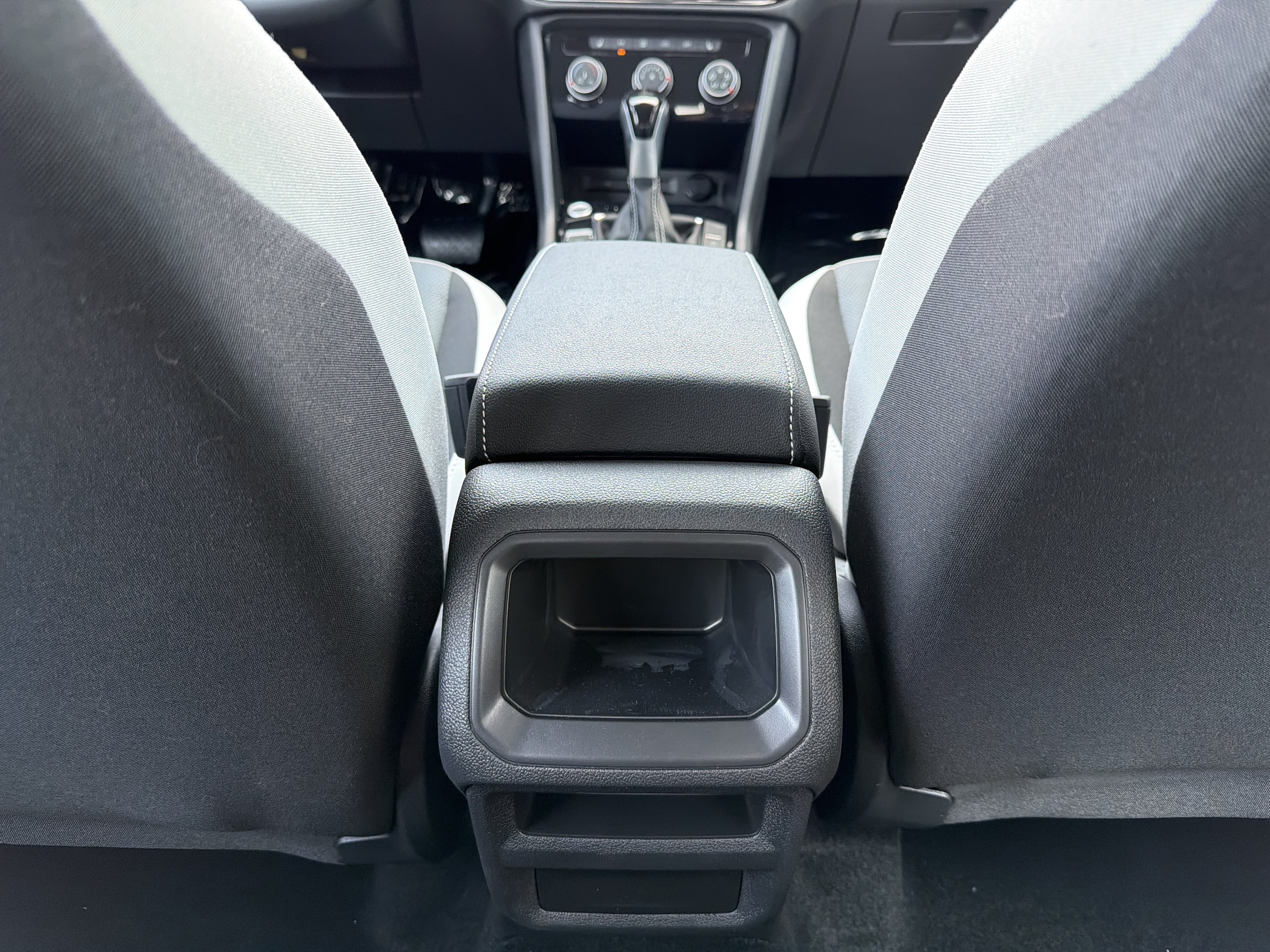 2025 Volkswagen Taos S - Photo 26