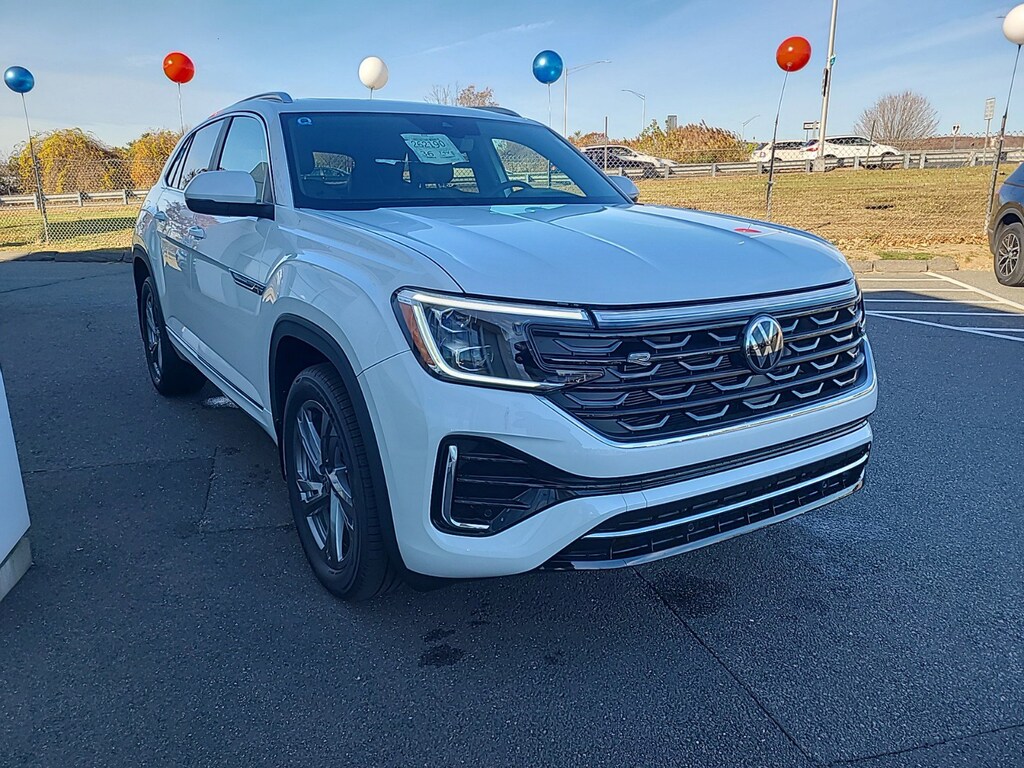 New 2024 Volkswagen Atlas Cross Sport 2.0T SEL R-Line 2.0T SEL R-Line 4MOTION