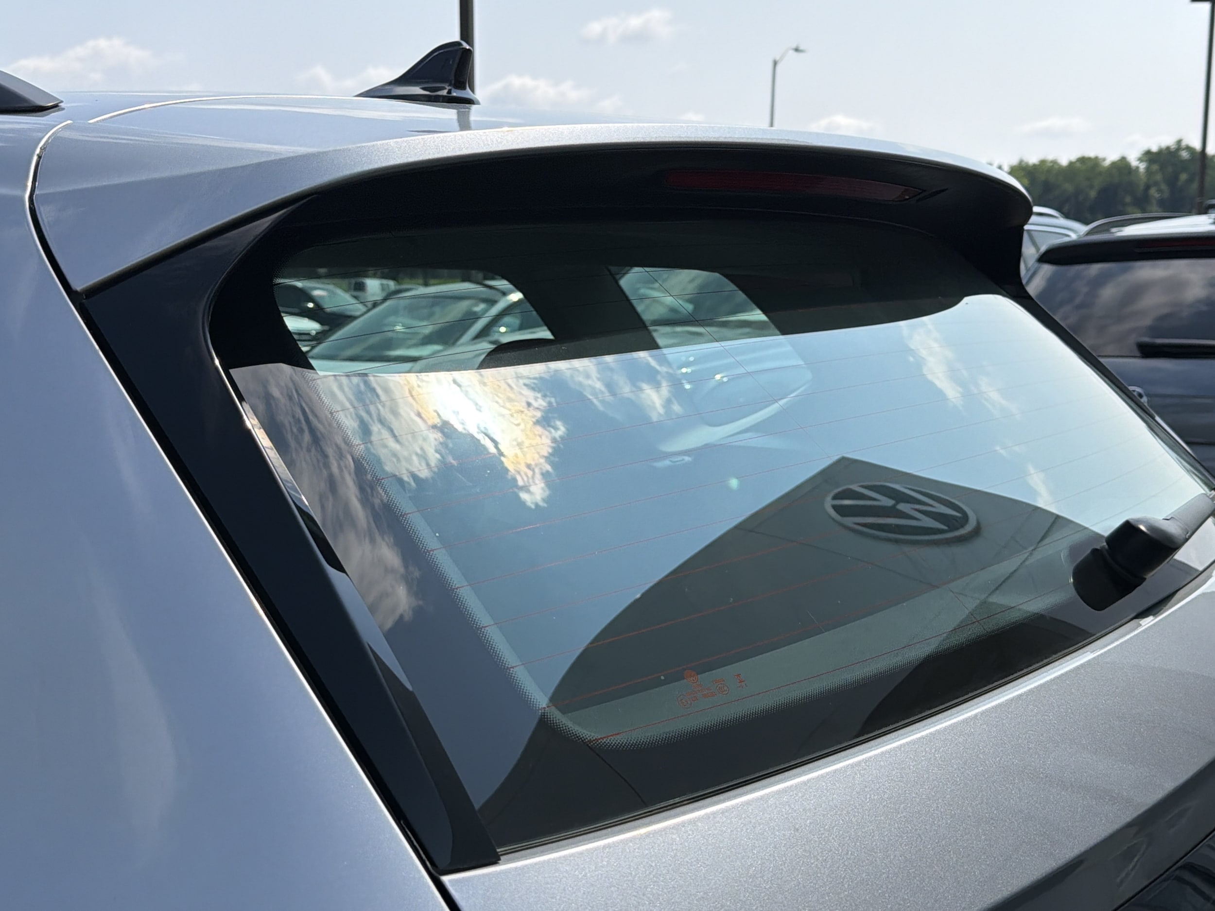 2025 Volkswagen Taos S - Photo 15