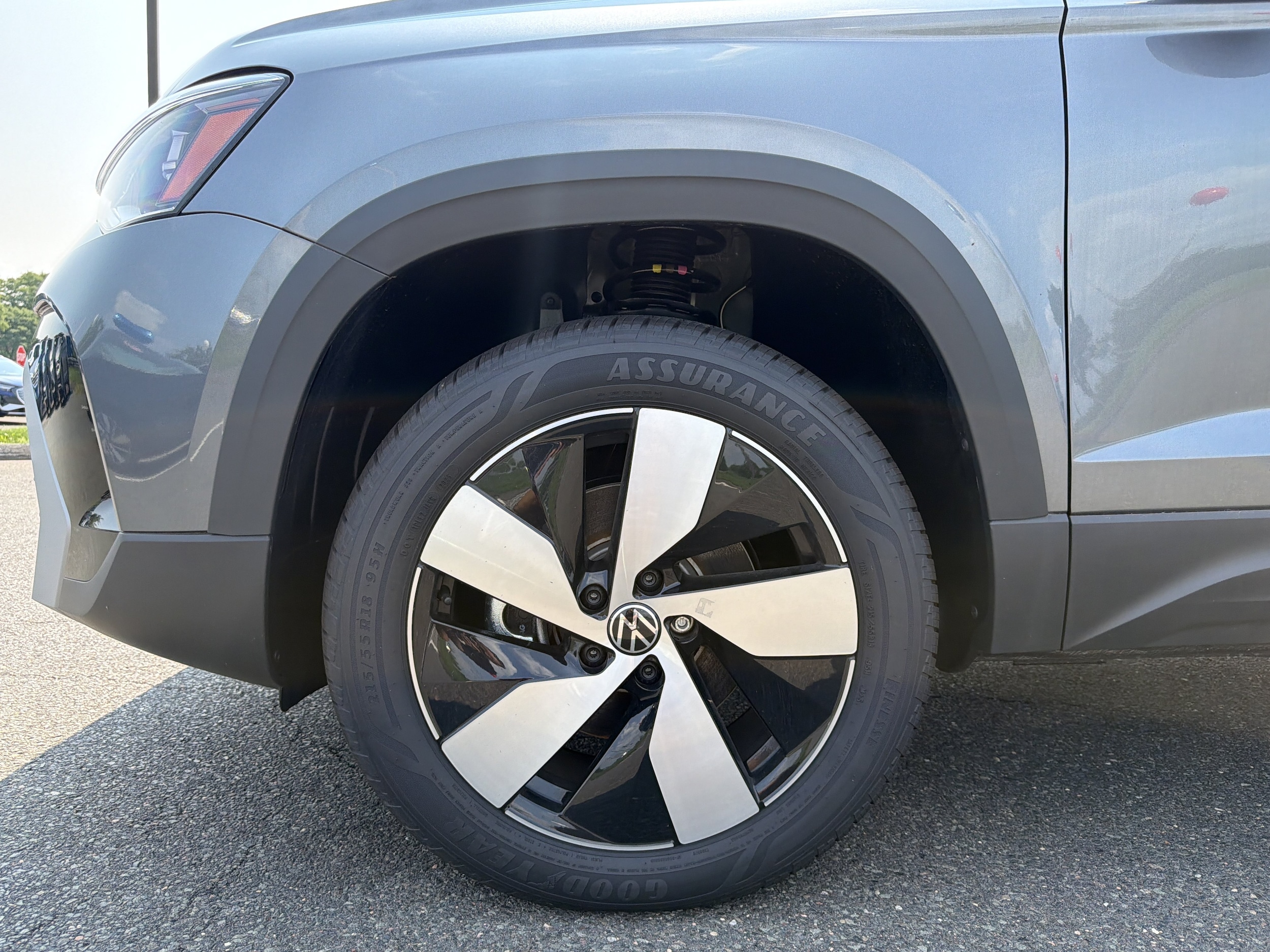 2025 Volkswagen Taos S - Photo 11