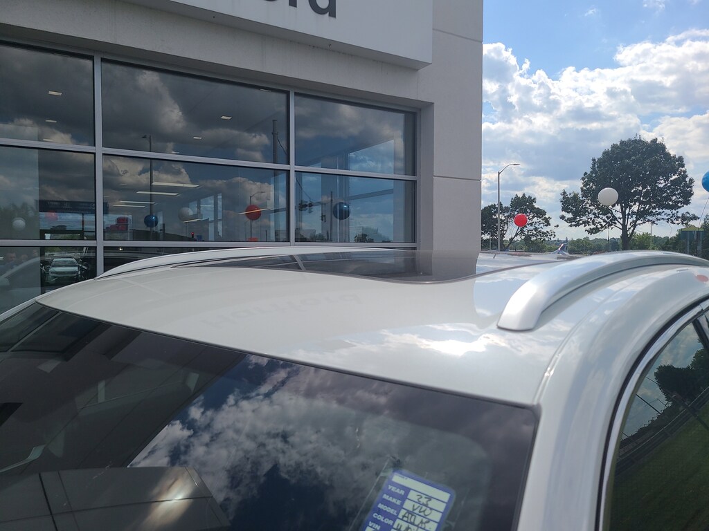 New 2025 Volkswagen Atlas Cross Sport 2.0T SEL Premium R-Line 2.0T SEL Premium R-Line 4MOTION