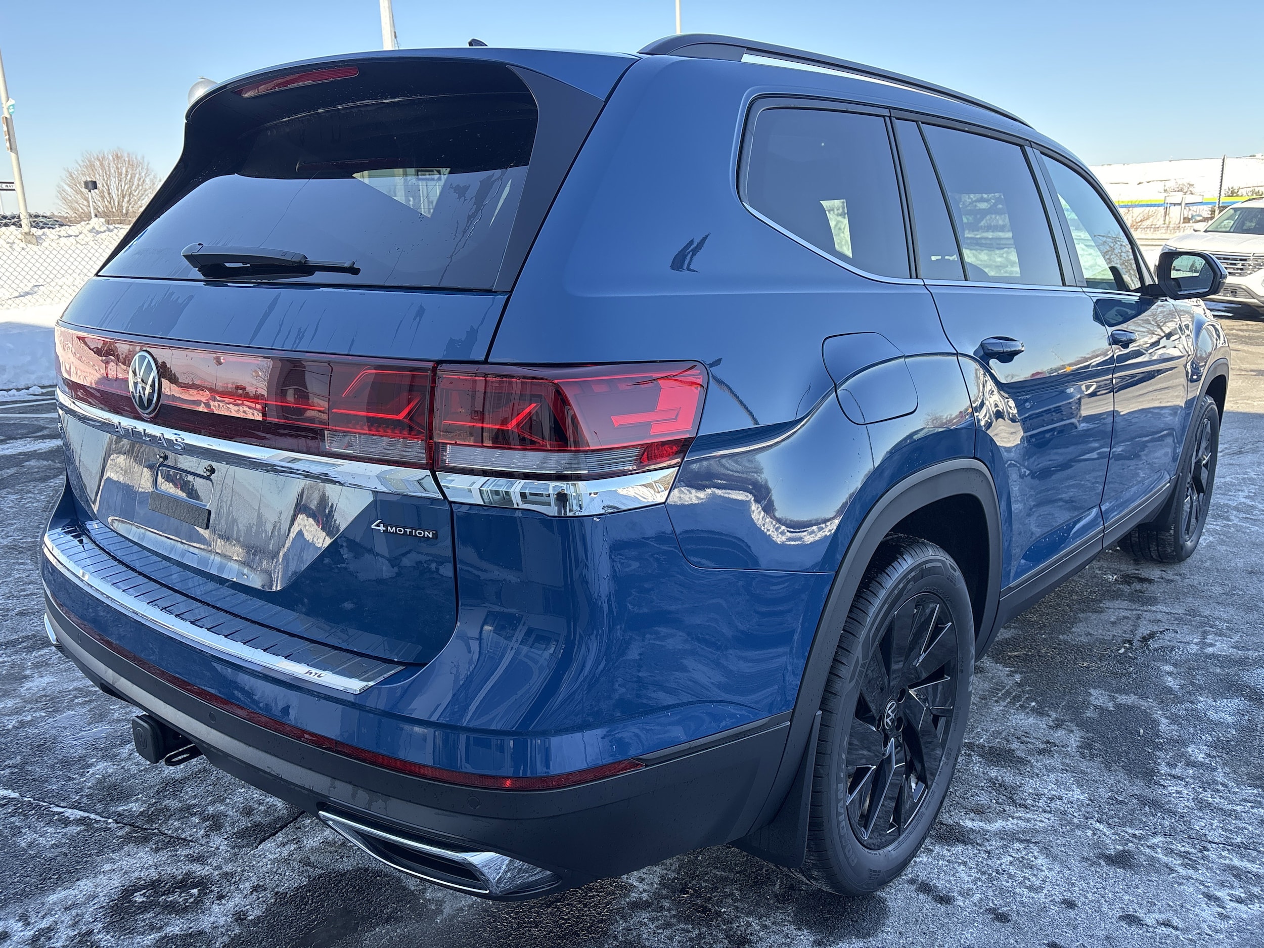 2026 Volkswagen Atlas SE w/Tech - Photo 6