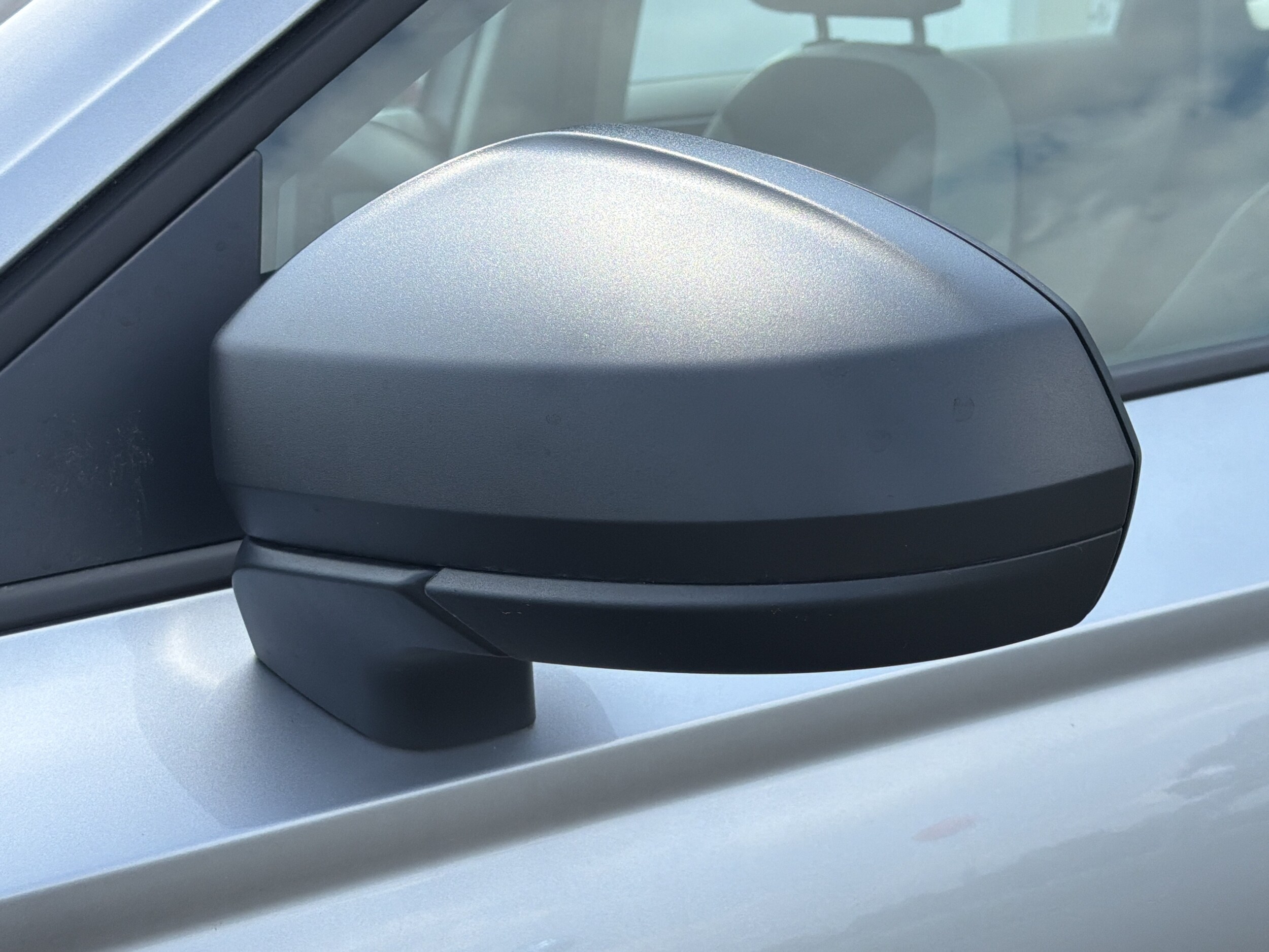 2025 Volkswagen Taos S - Photo 13