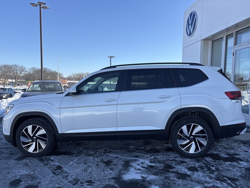 New 2026 Volkswagen Atlas 2.0T SE w/Technology 2.0T SE w/Technology 4MOTION