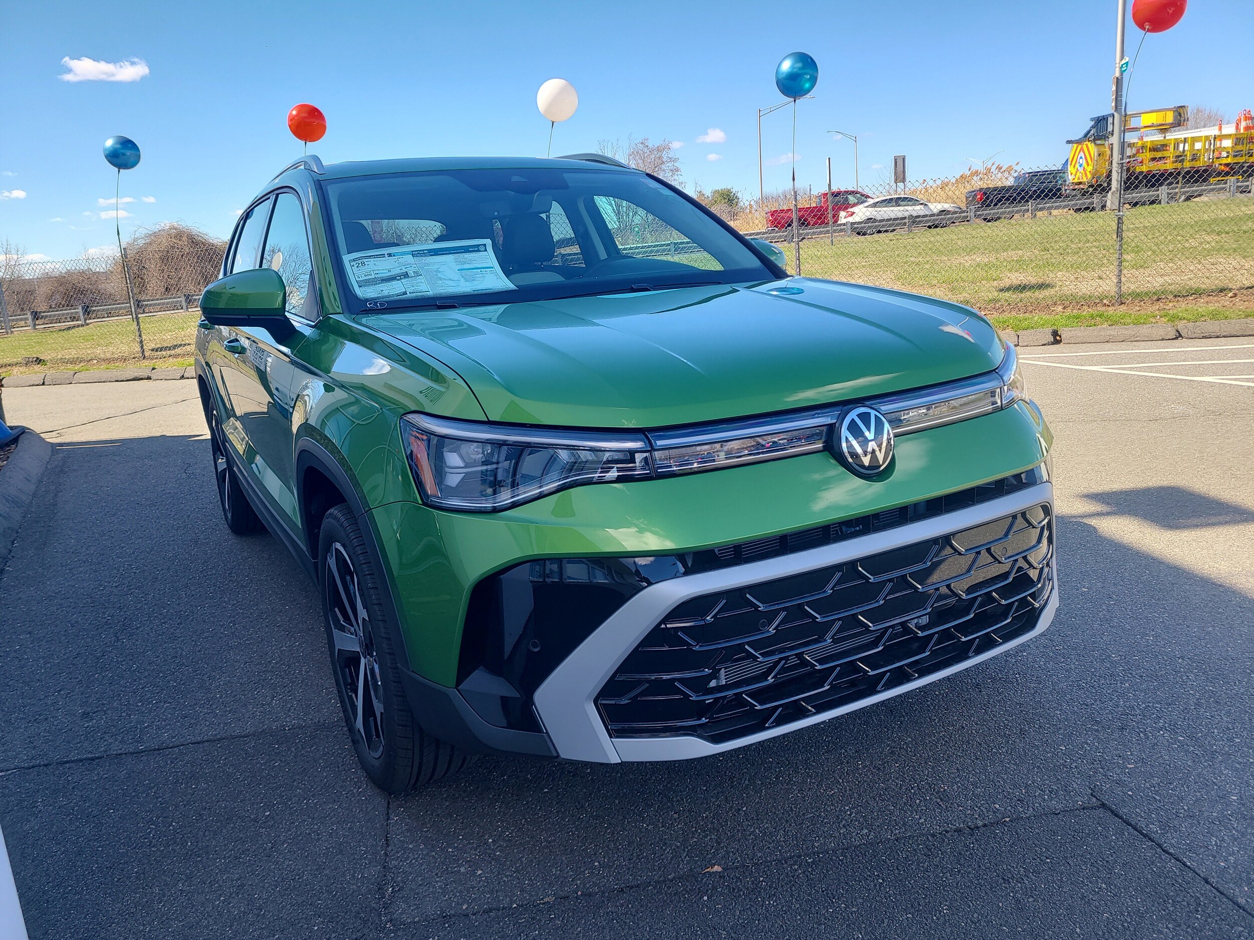 2025 Volkswagen Taos SEL photo 2