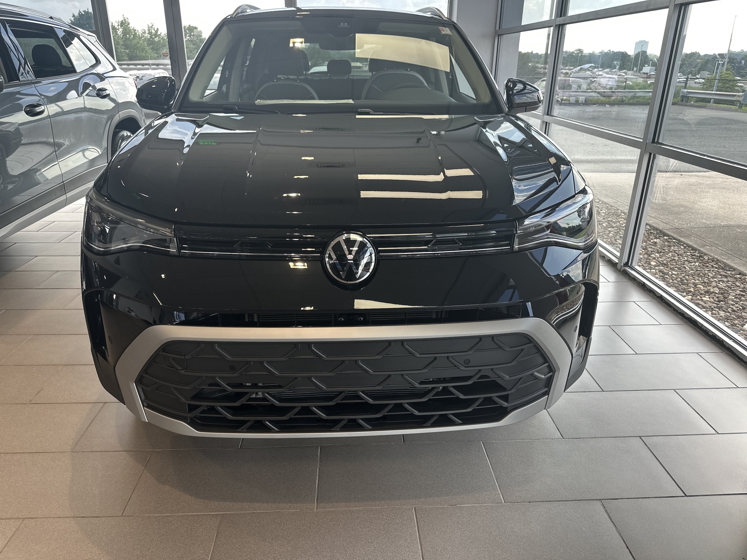 2025 Volkswagen Taos