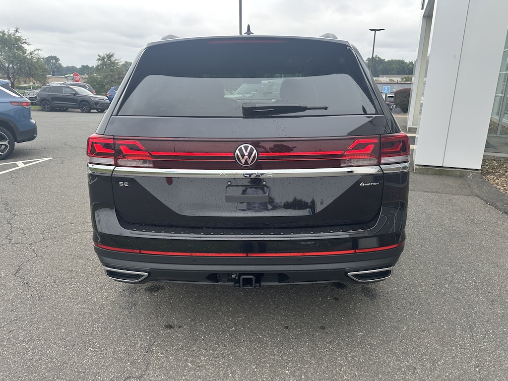 New 2026 Volkswagen Atlas 2.0T SE w/Technology 2.0T SE w/Technology 4MOTION