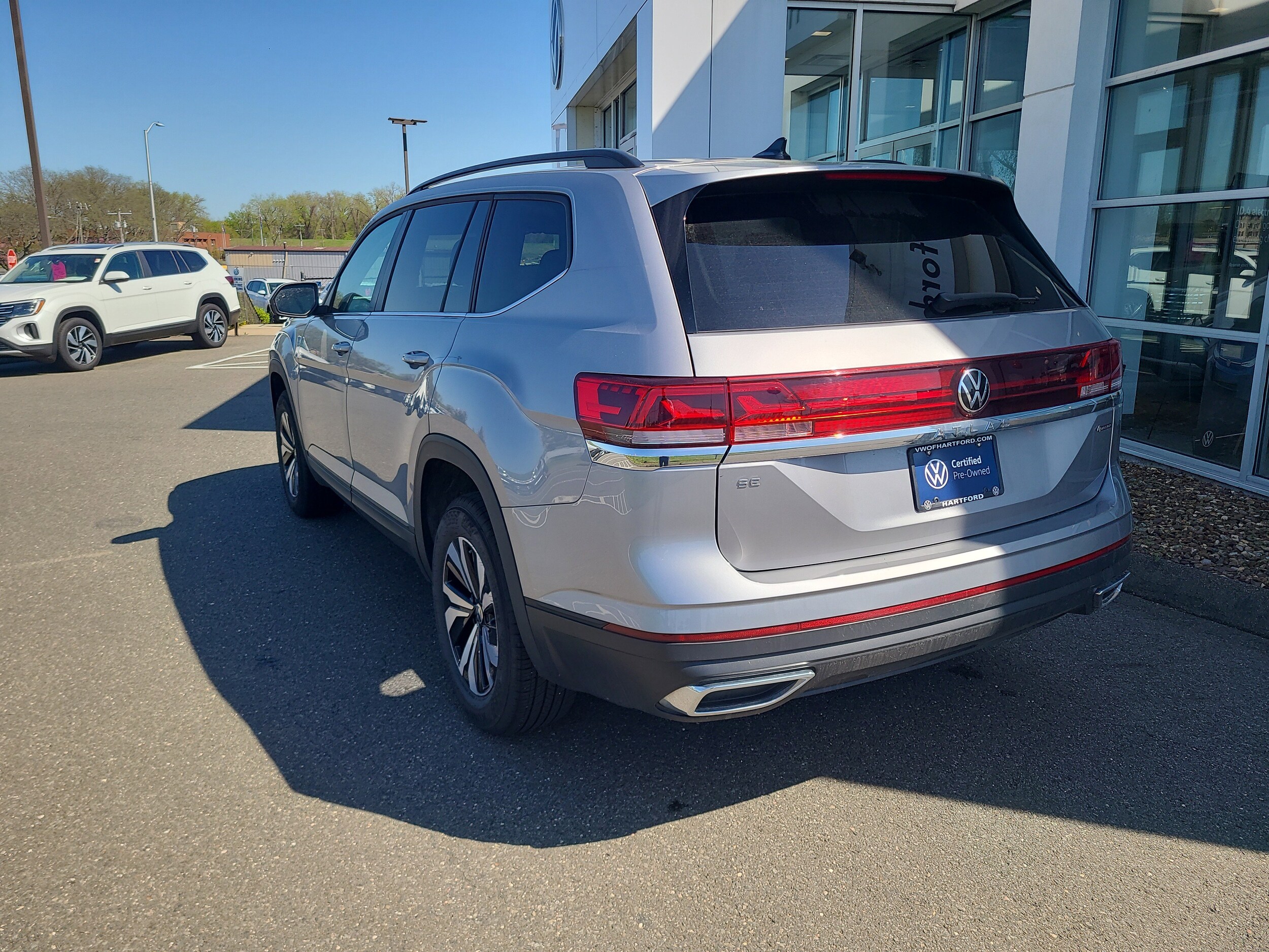2024 Volkswagen Atlas SE photo 4