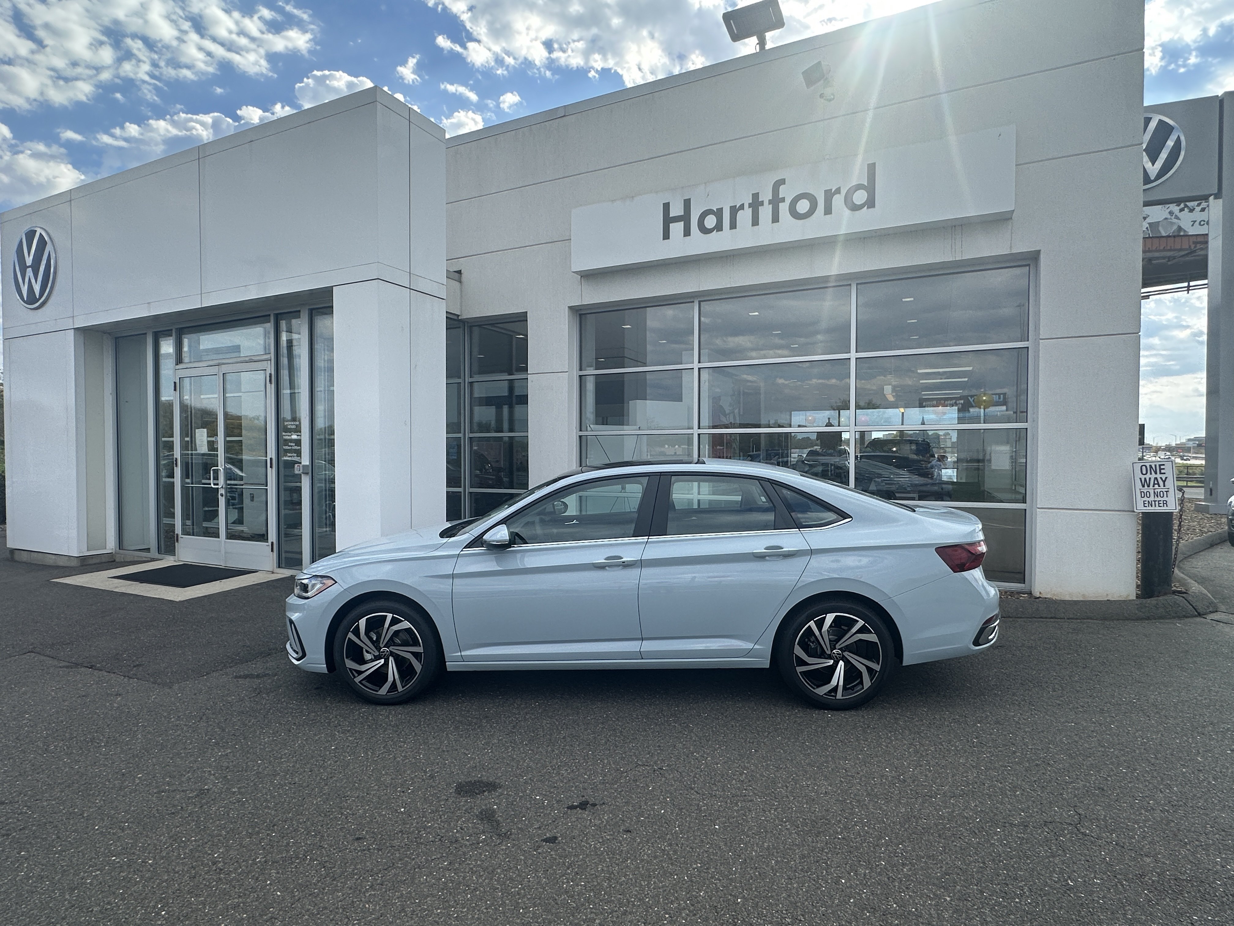 New 2027 Volkswagen Jetta SEL Sedan