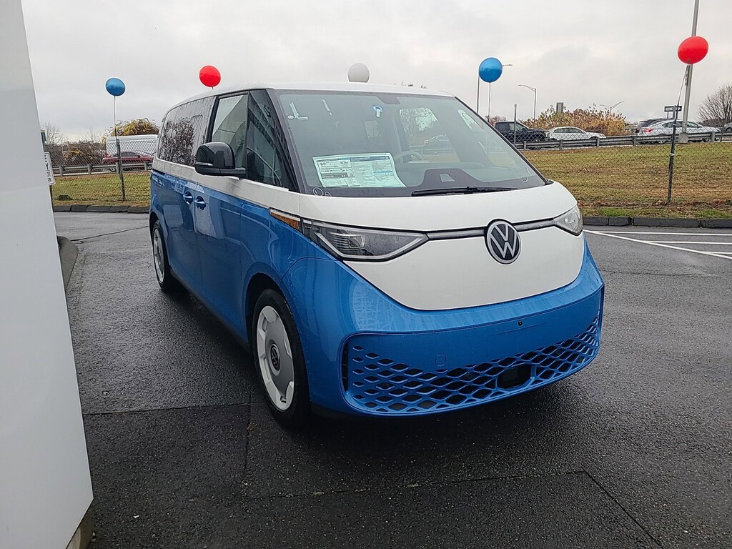 New 2025 Volkswagen ID. Buzz 1st Edition 1st Edition 4MOTION w/Two-Tone