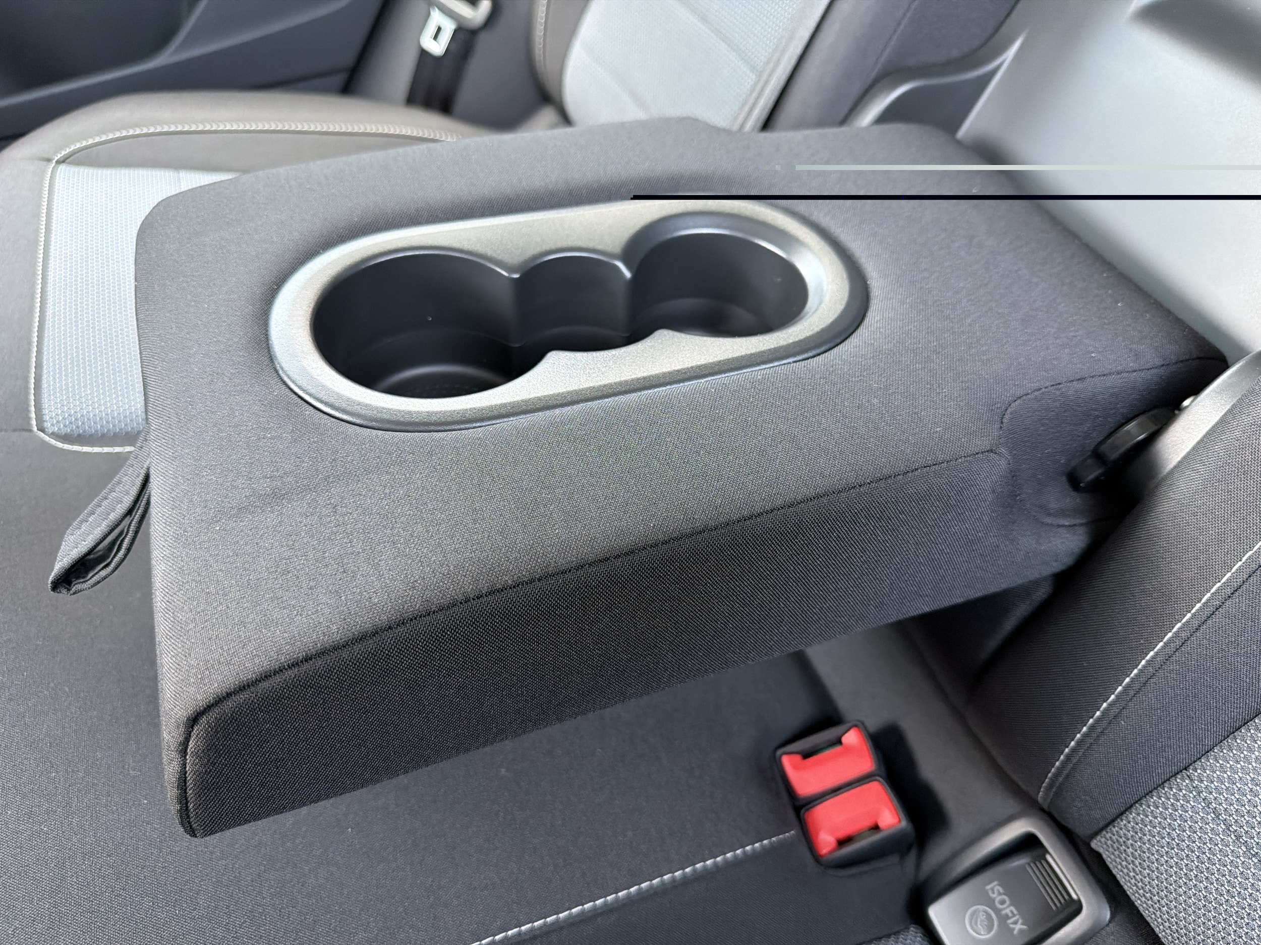 2025 Volkswagen Taos S - Photo 24