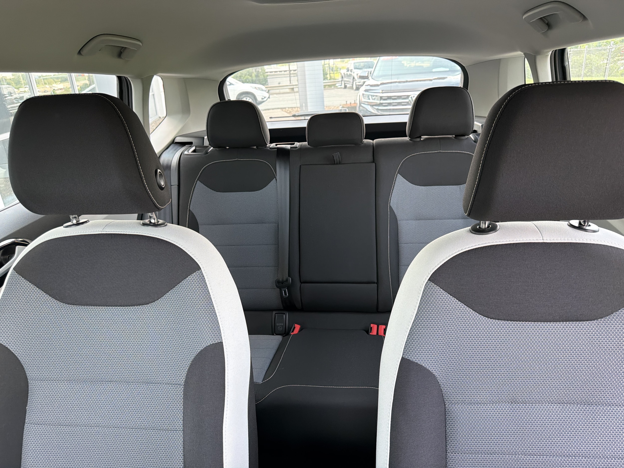 2025 Volkswagen Taos S - Photo 27