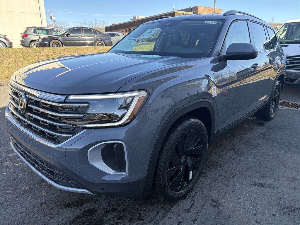 New 2026 Volkswagen Atlas 2.0T SE w/Technology 2.0T SE w/Technology 4MOTION