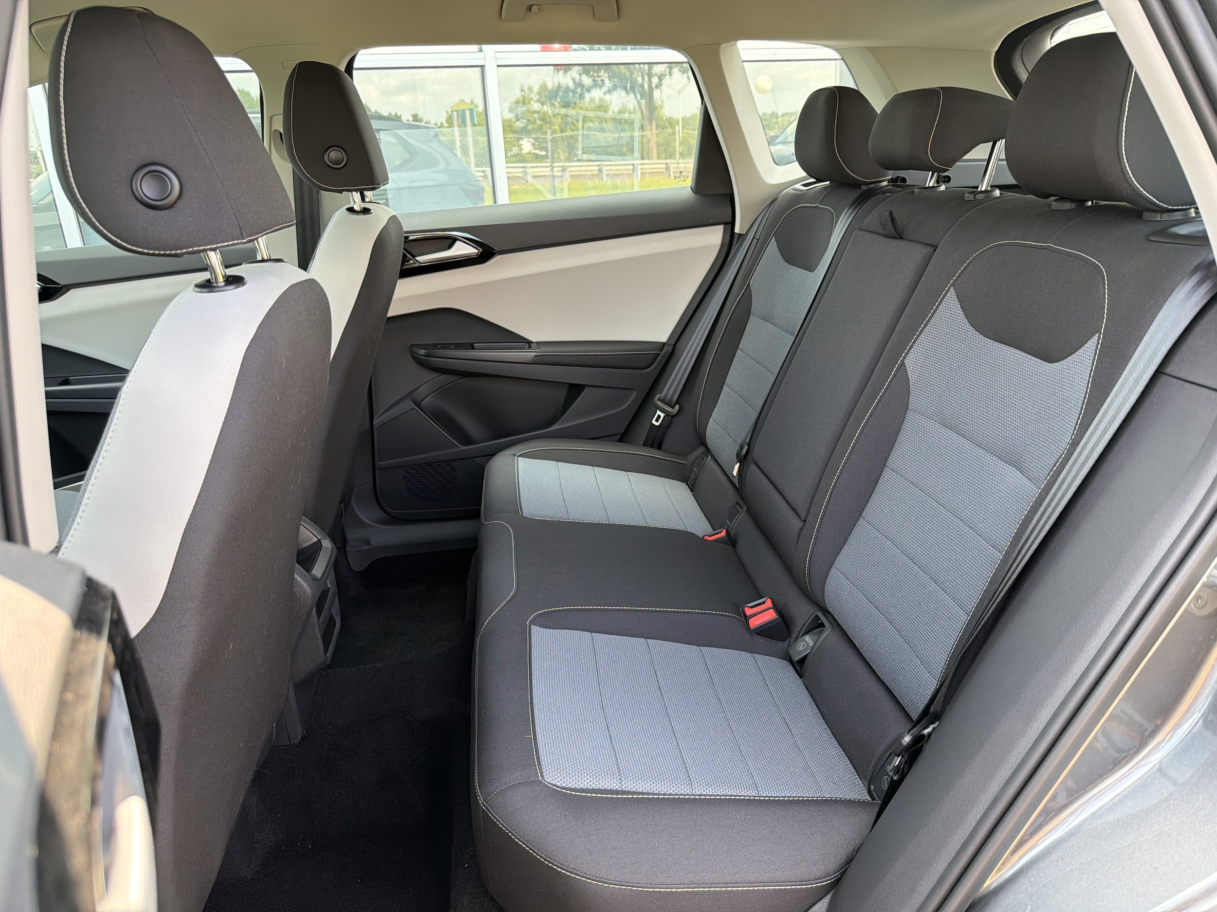 2025 Volkswagen Taos S - Photo 23