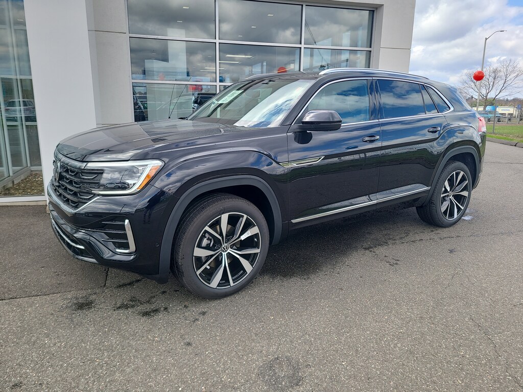 New 2025 Volkswagen Atlas Cross Sport 2.0T SEL Premium R-Line 2.0T SEL Premium R-Line 4MOTION