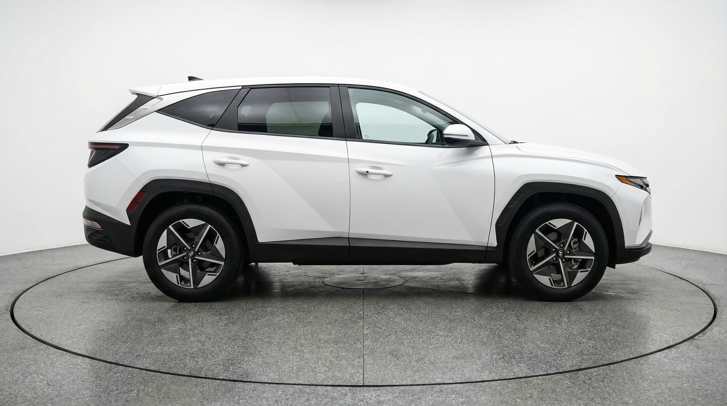 Thumbnail: 2025 Hyundai Tucson - 8