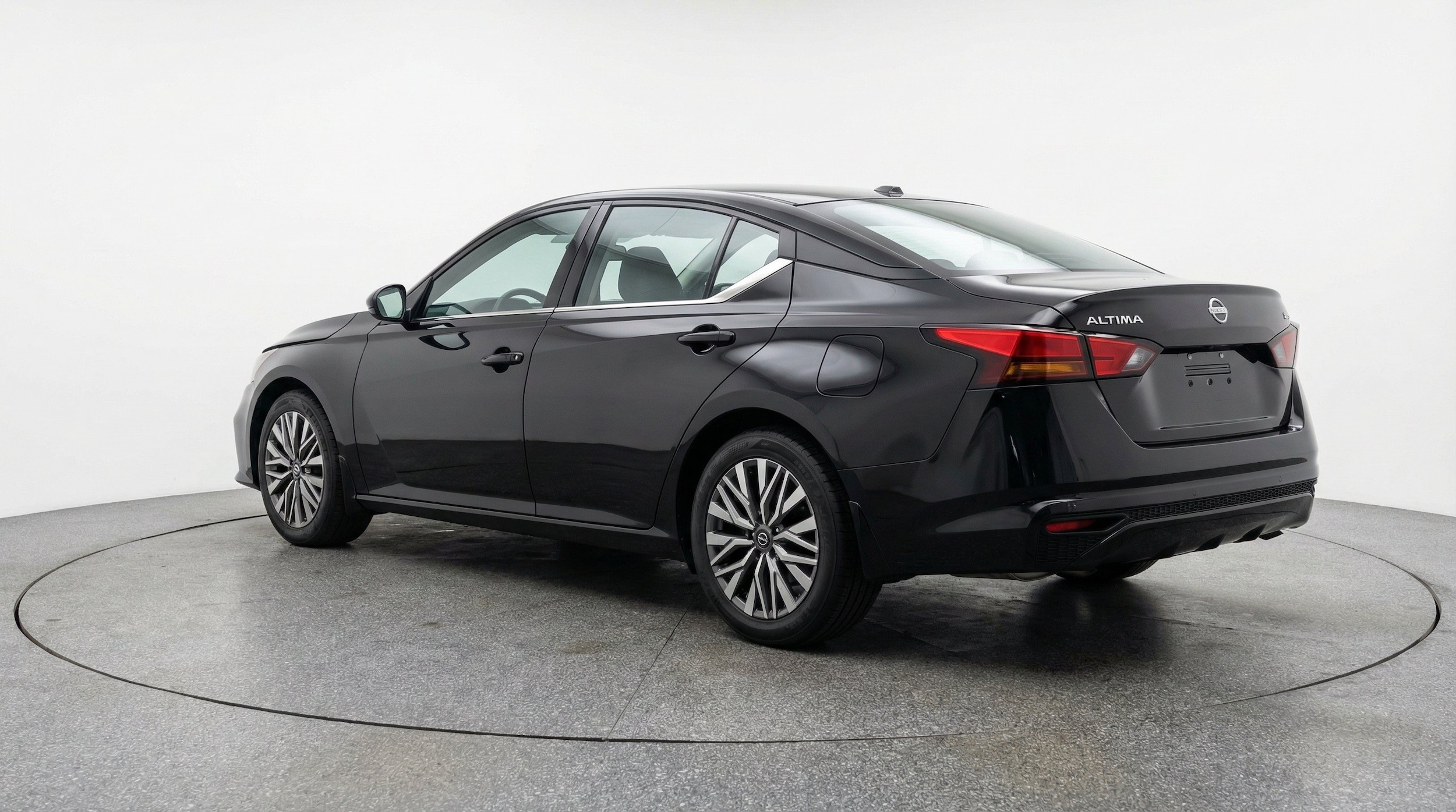 Thumbnail: 2025 Nissan Altima - 6