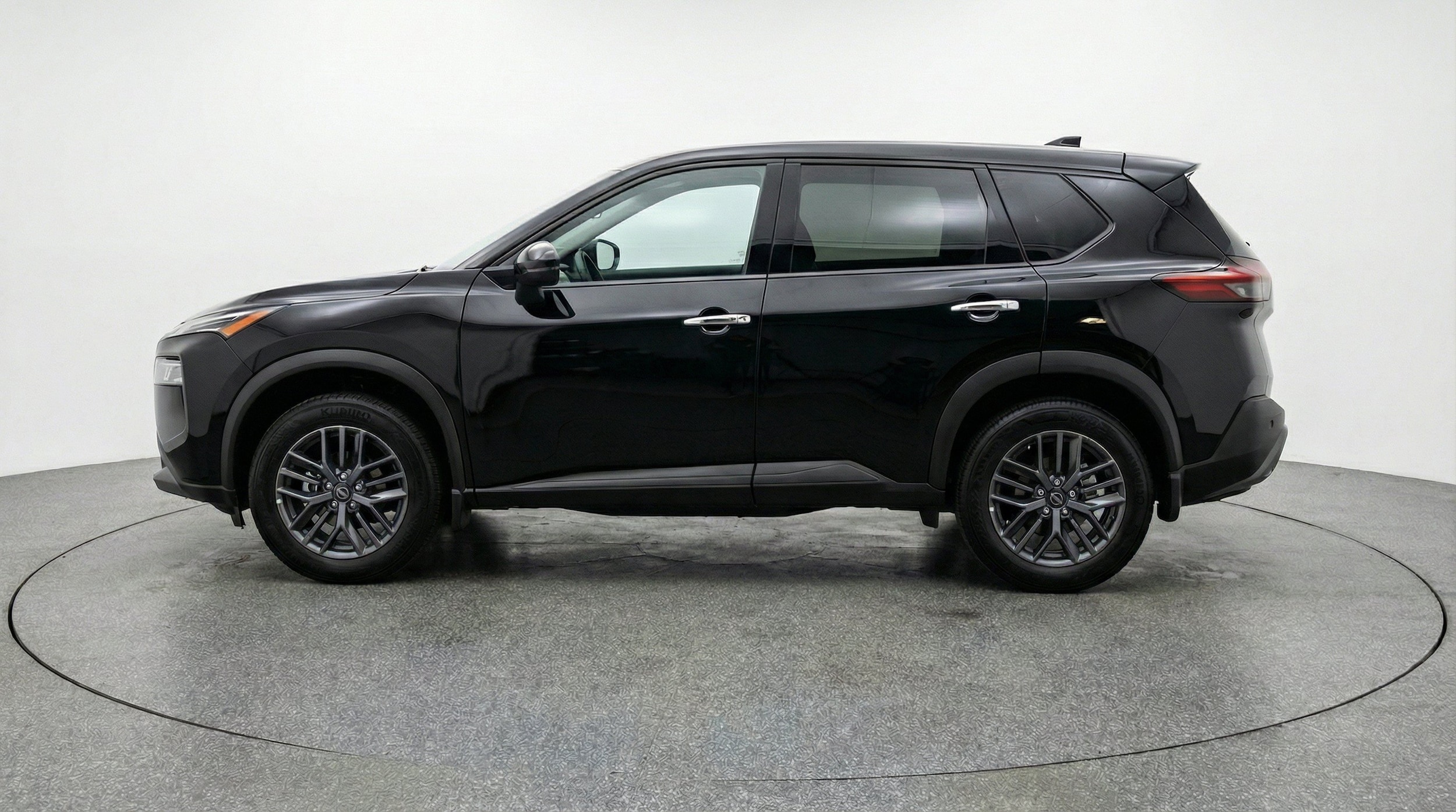 Thumbnail: 2026 Nissan Rogue - 5