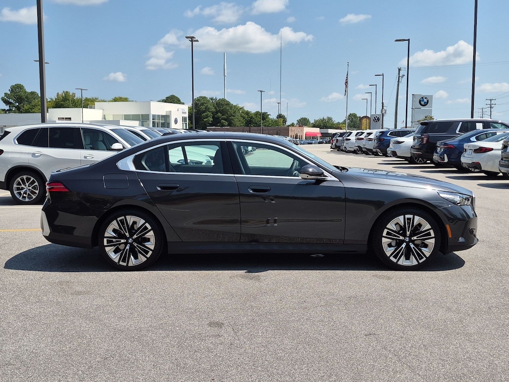 Certified 2024 BMW 5 Series 530i Sedan