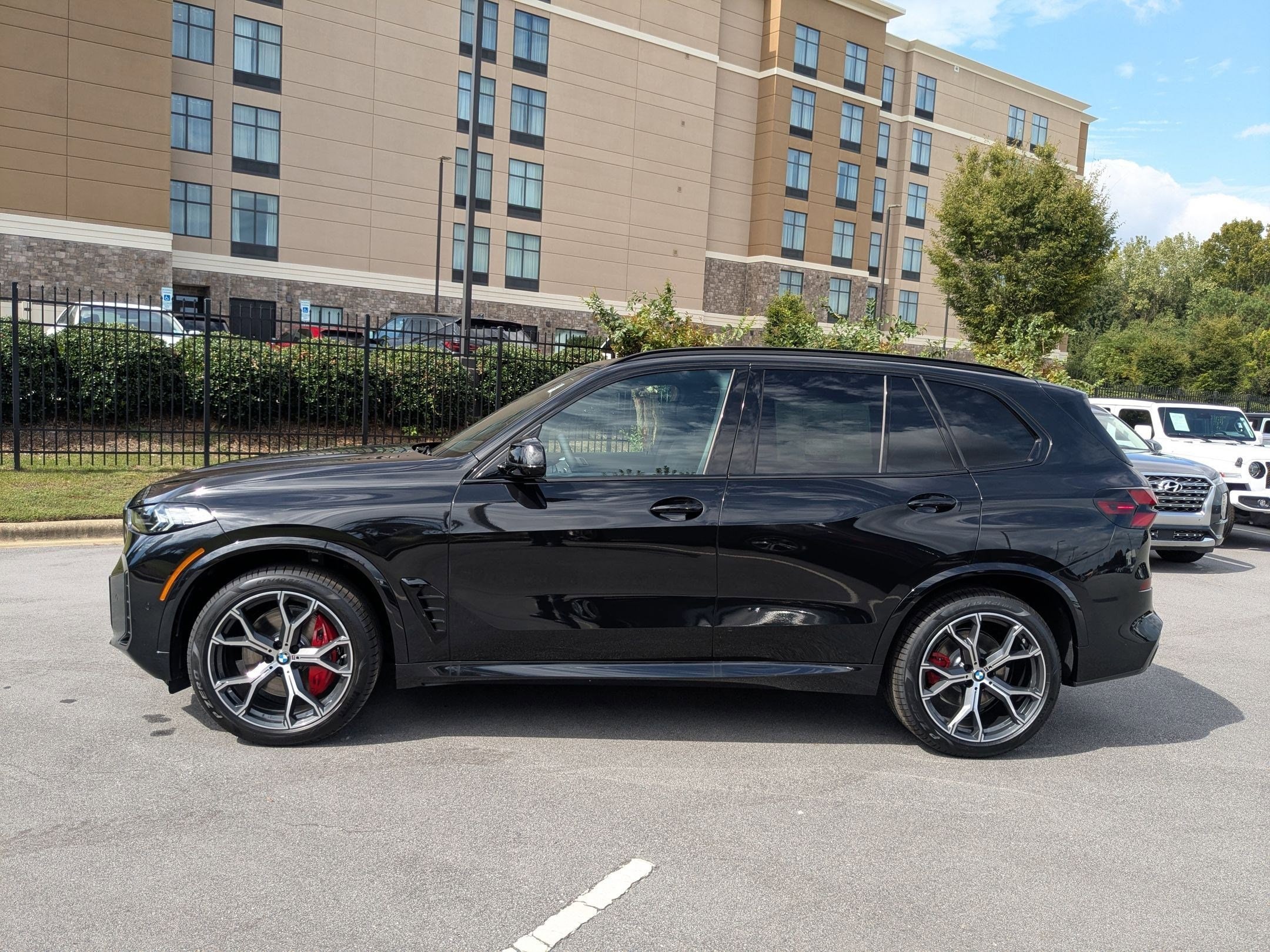 2026 BMW X5 40i - Photo 6