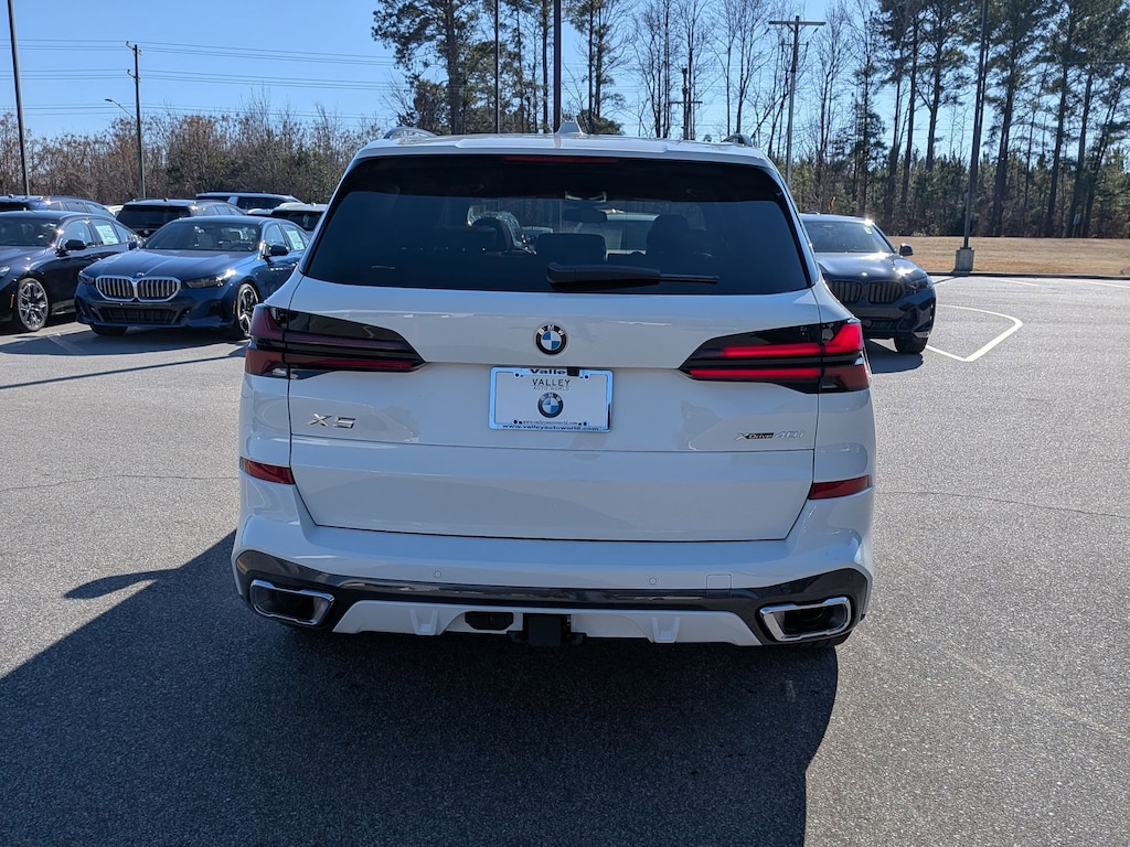 New 2026 BMW X5 xDrive40i SUV