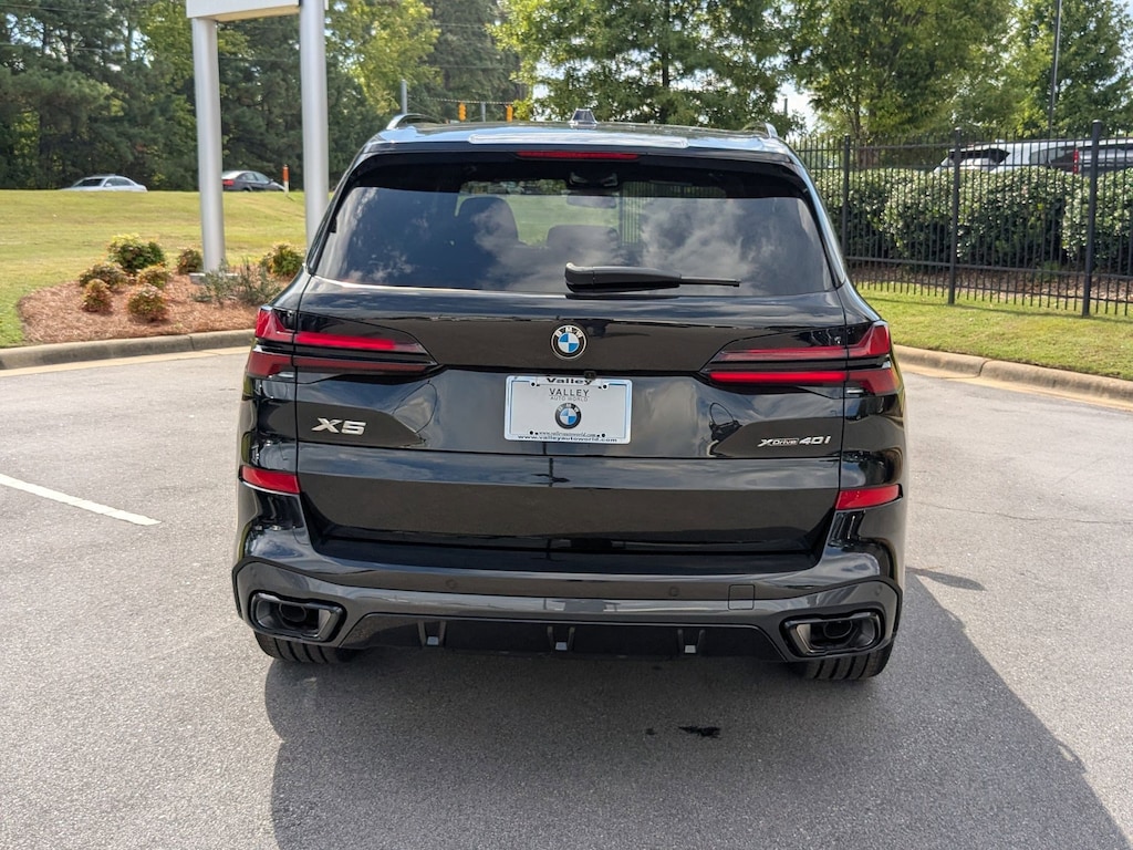 New 2026 BMW X5 xDrive40i SUV