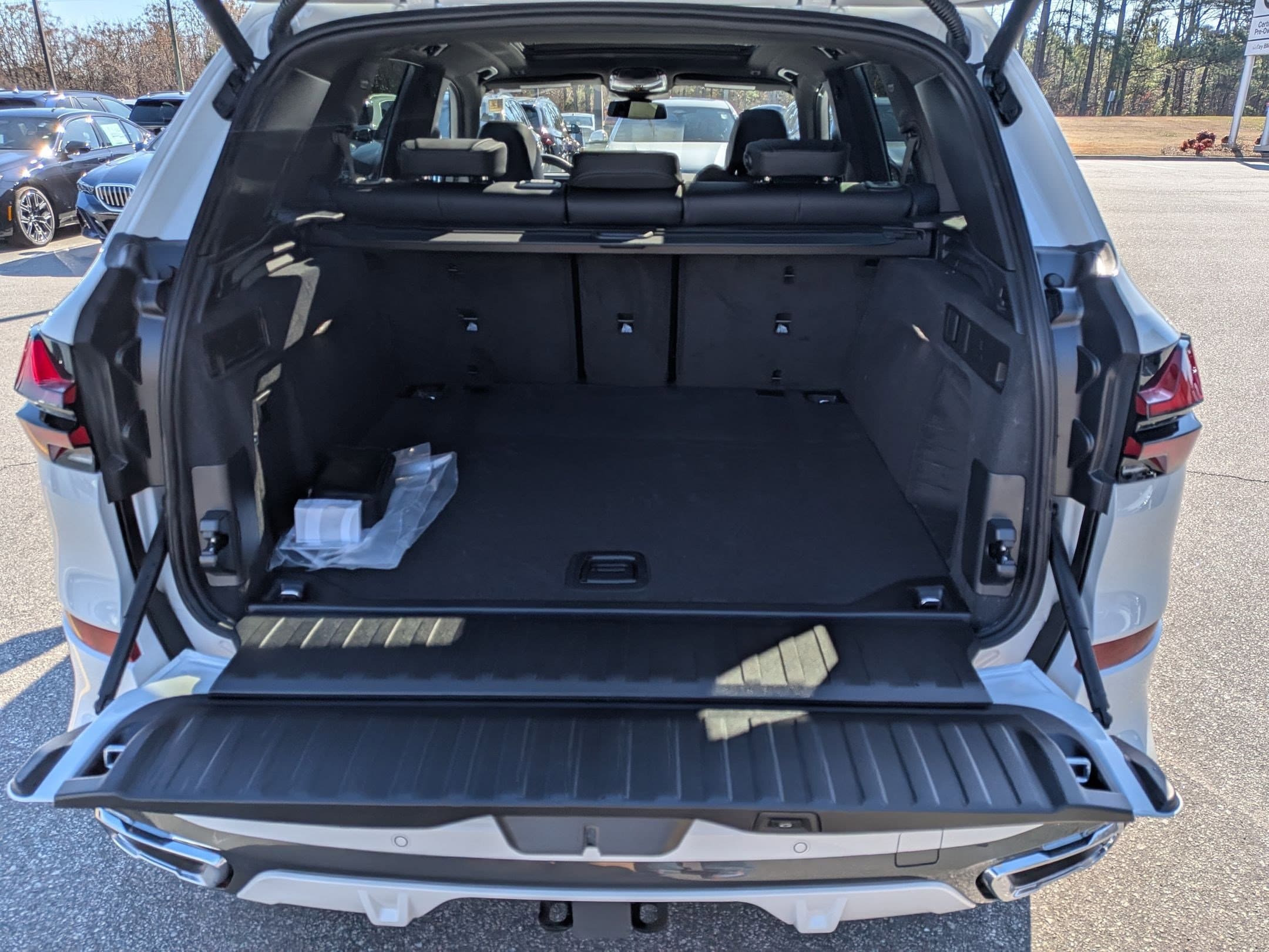 2026 BMW X5 40i - Photo 33