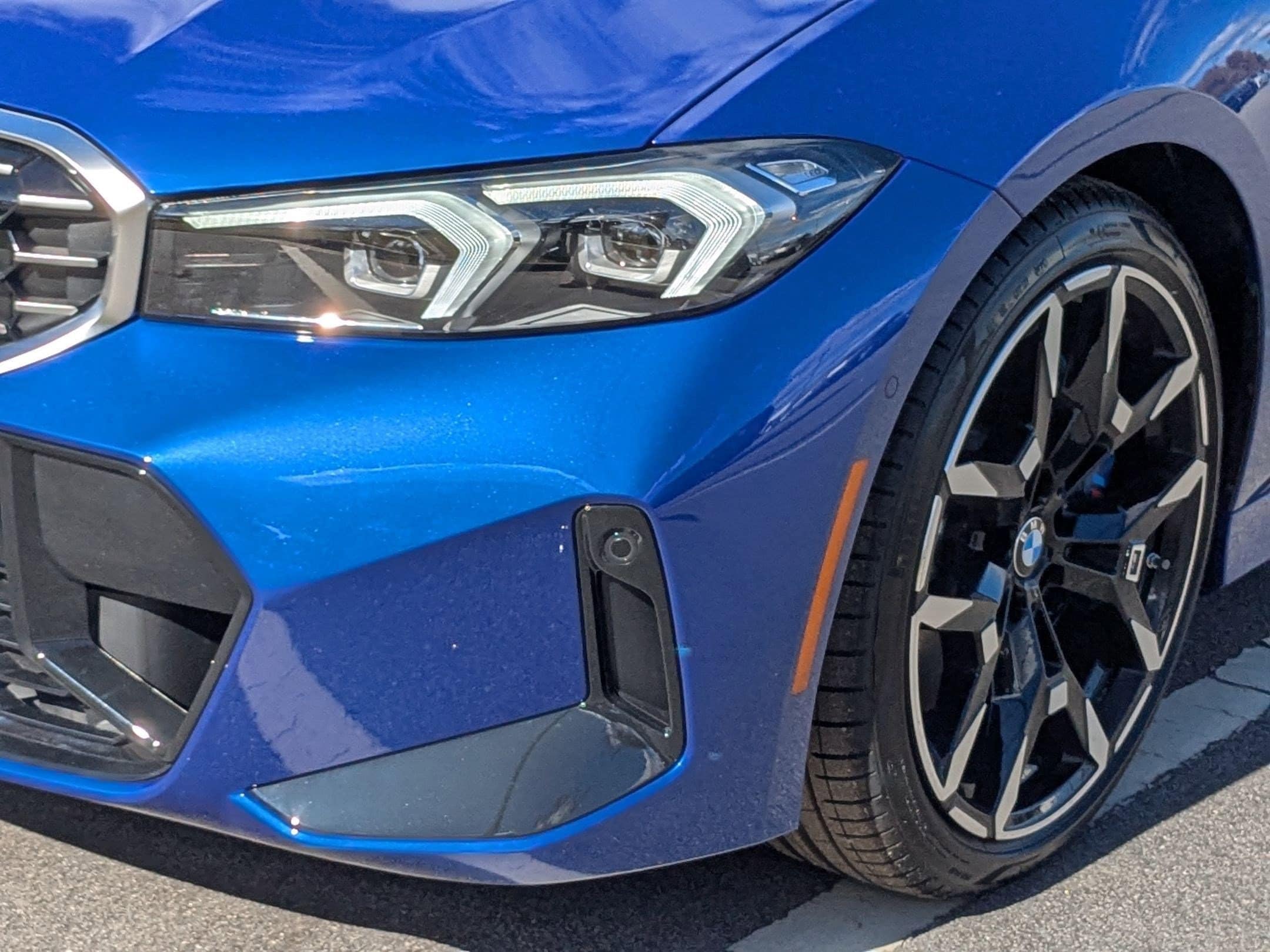2026 BMW 3 Series M340i - Photo 9