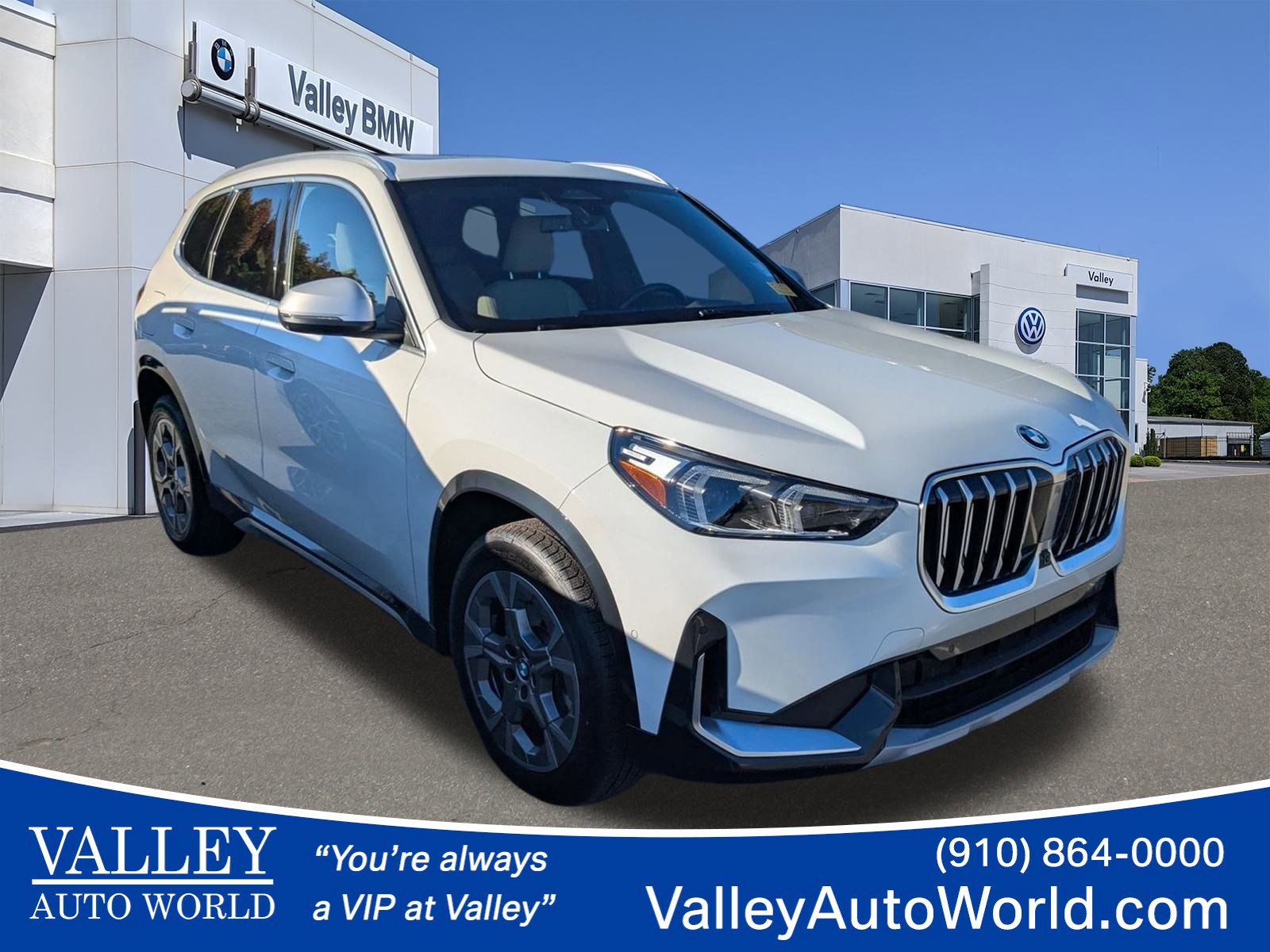 2023 BMW X1 28i
