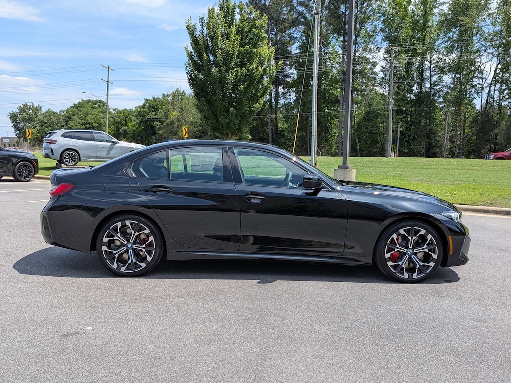 New 2026 BMW 330i Sedan