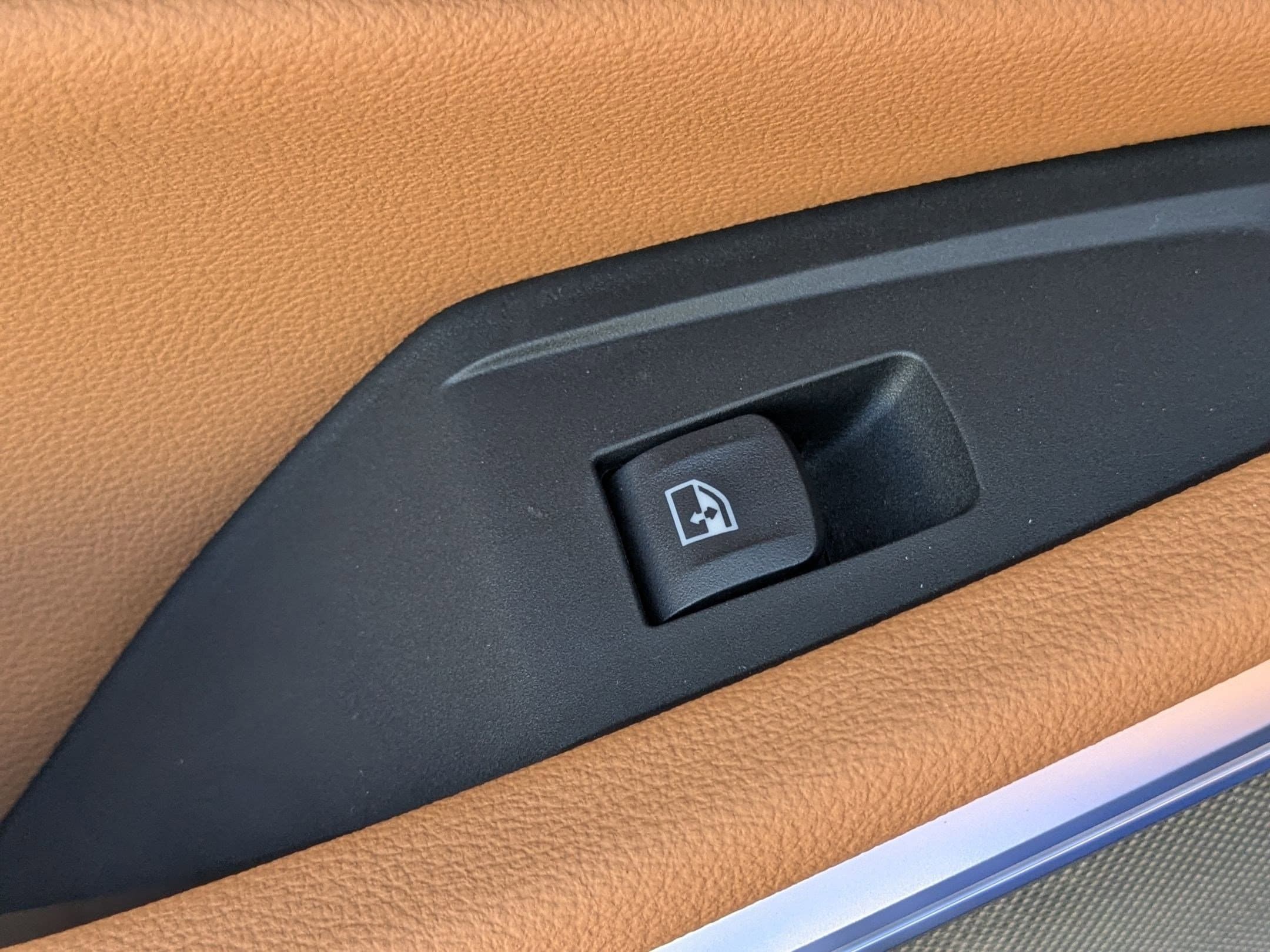2026 BMW 3 Series M340i - Photo 29