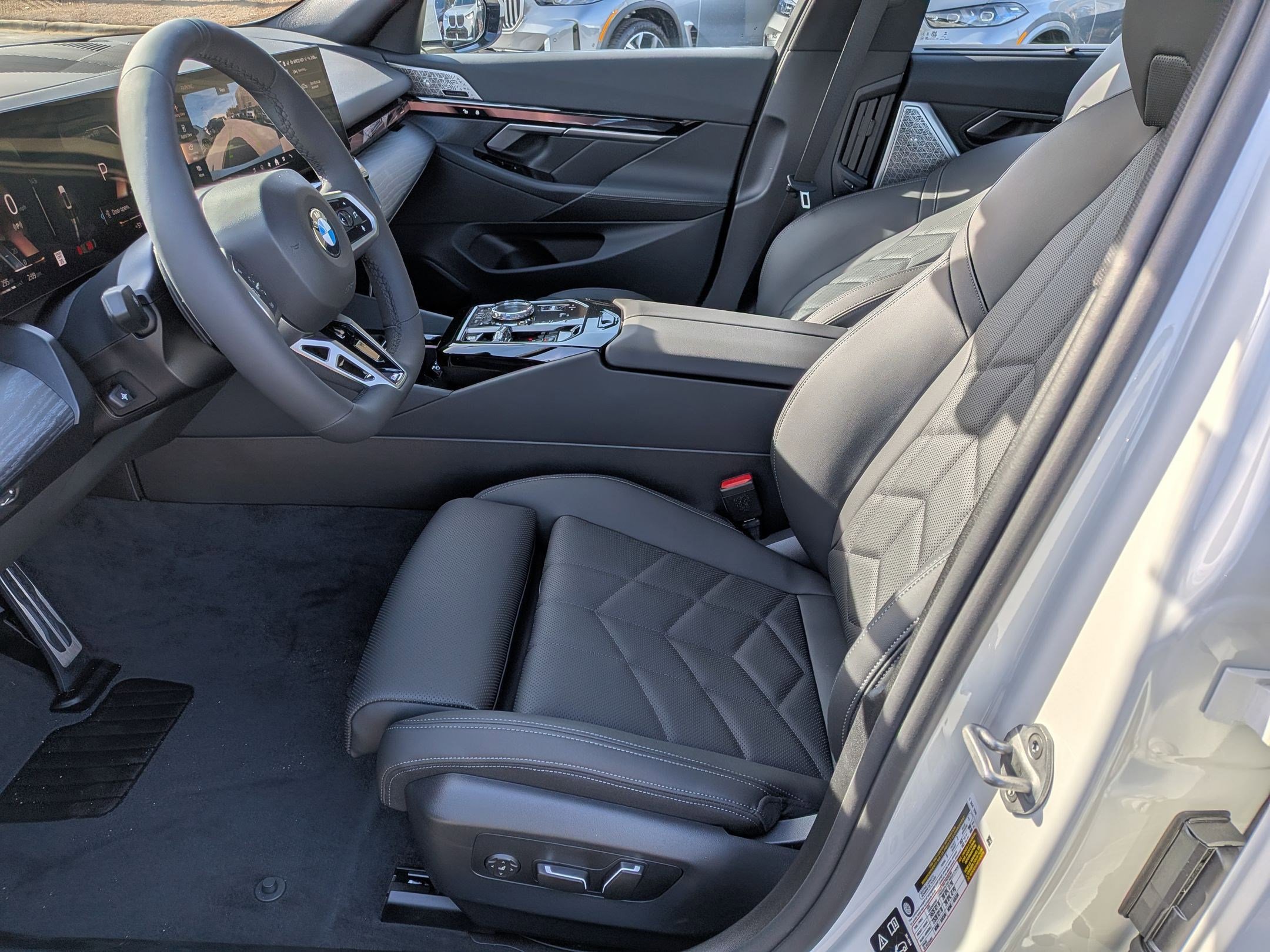 2026 BMW 5 Series 540i - Photo 15