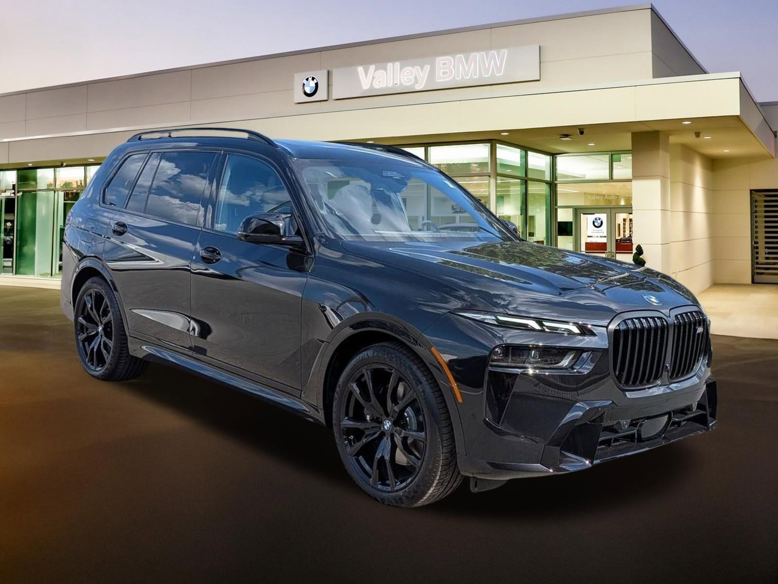 2027 BMW X7 M60i's photo