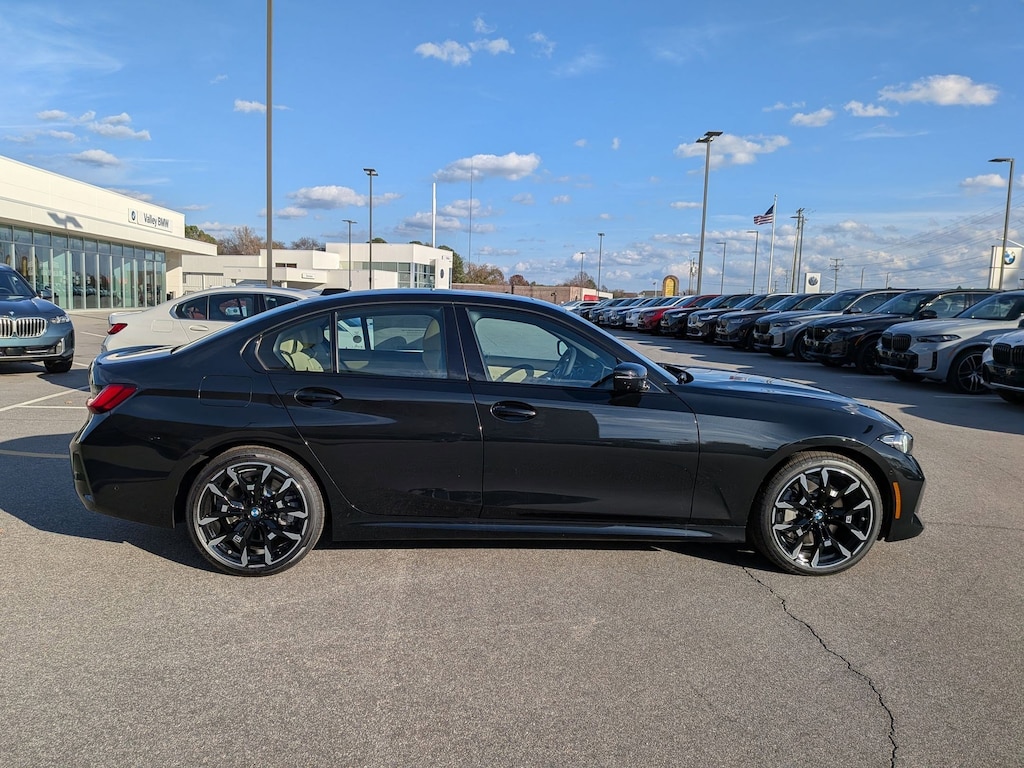 New 2026 BMW 330i xDrive Sedan