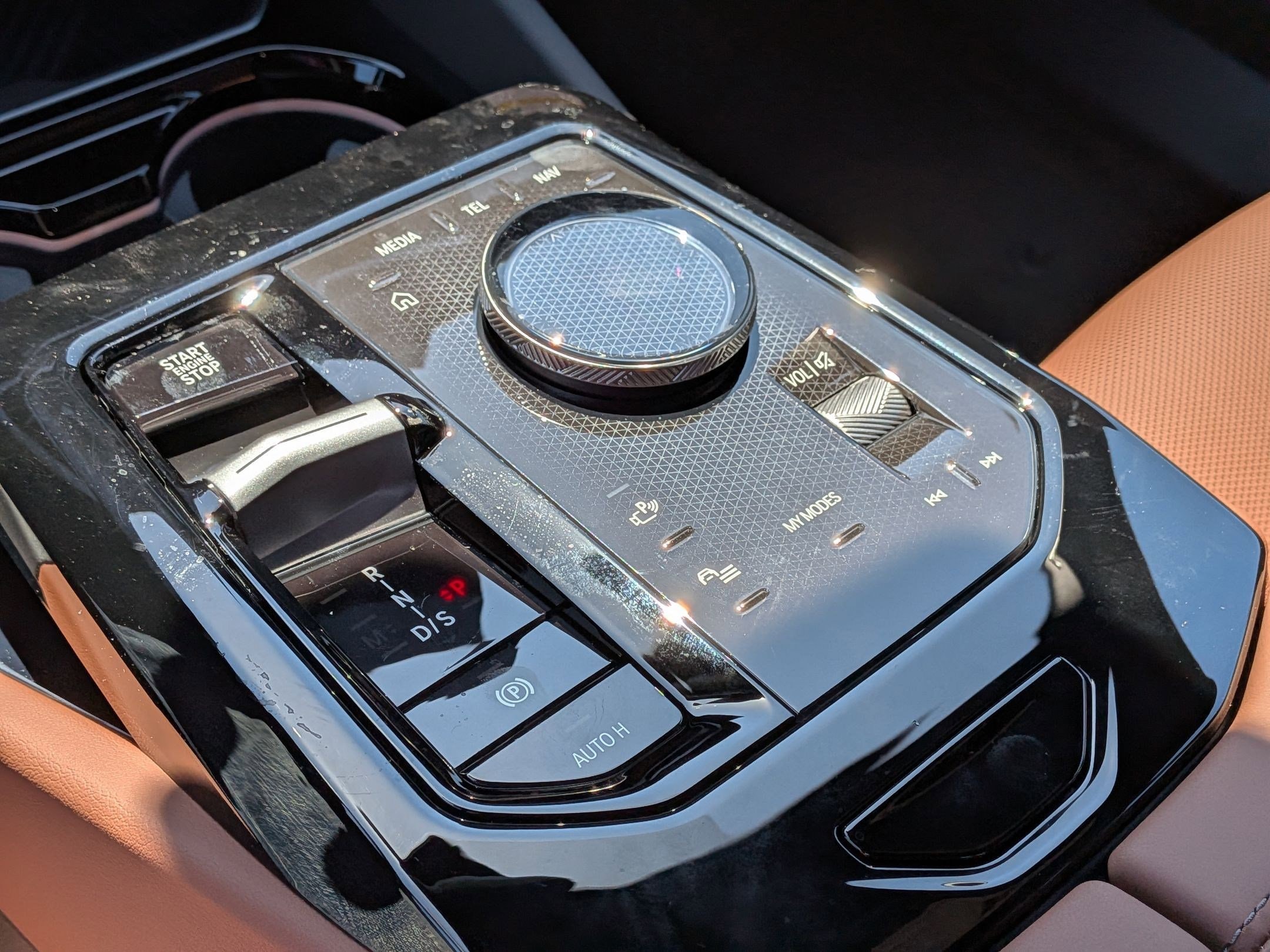 2026 BMW 5 Series 530i - Photo 25