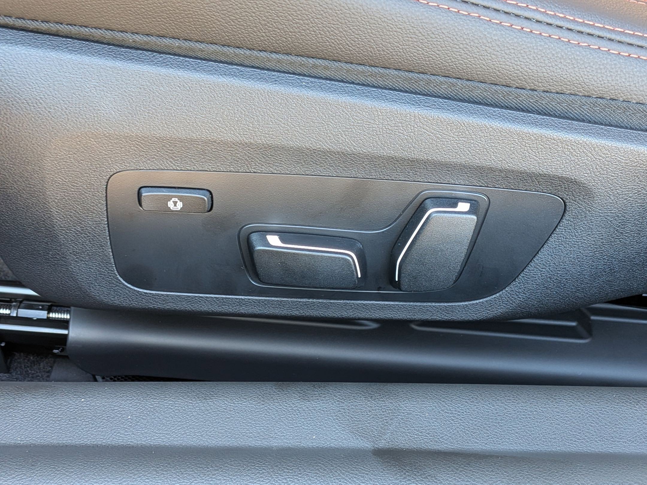2026 BMW 2 Series 230i - Photo 16